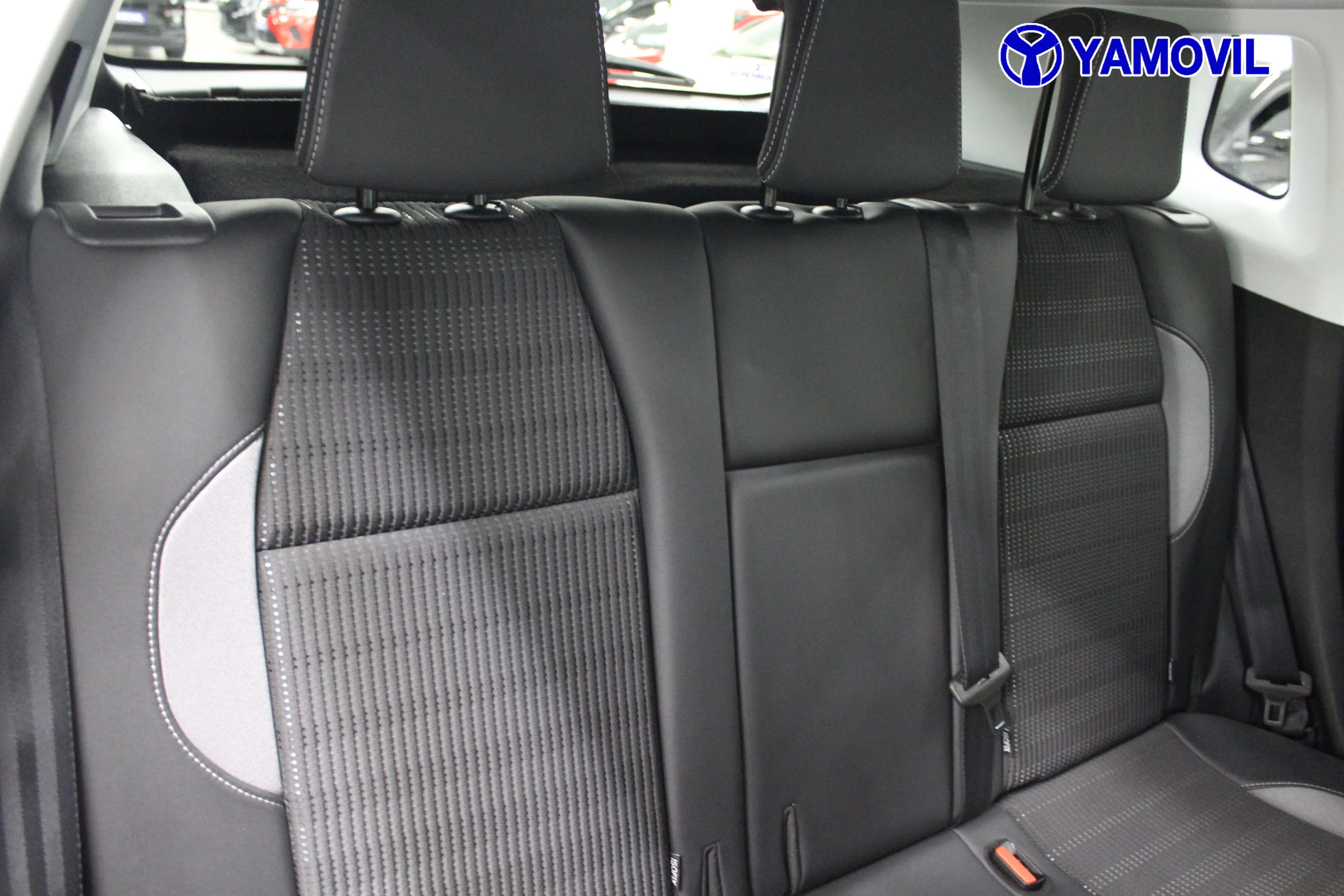 Peugeot 2008 SUV ALLURE BLUEHDI SS EAT6 120CV 5P. - Foto 19