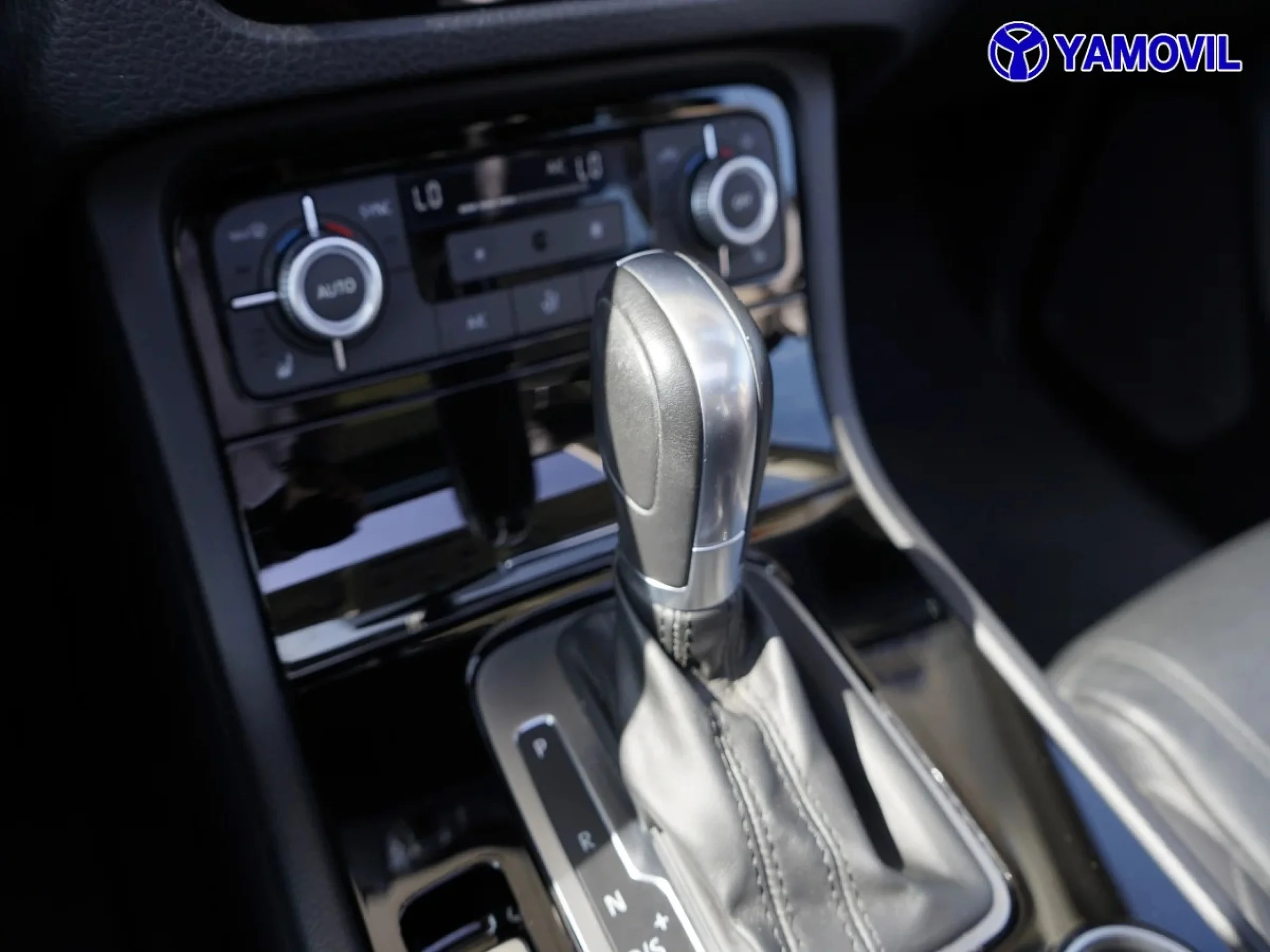Volkswagen Touareg 3.0 TDI BlueMotion Tech 150 kW (204 CV) tiptronic - Foto 28