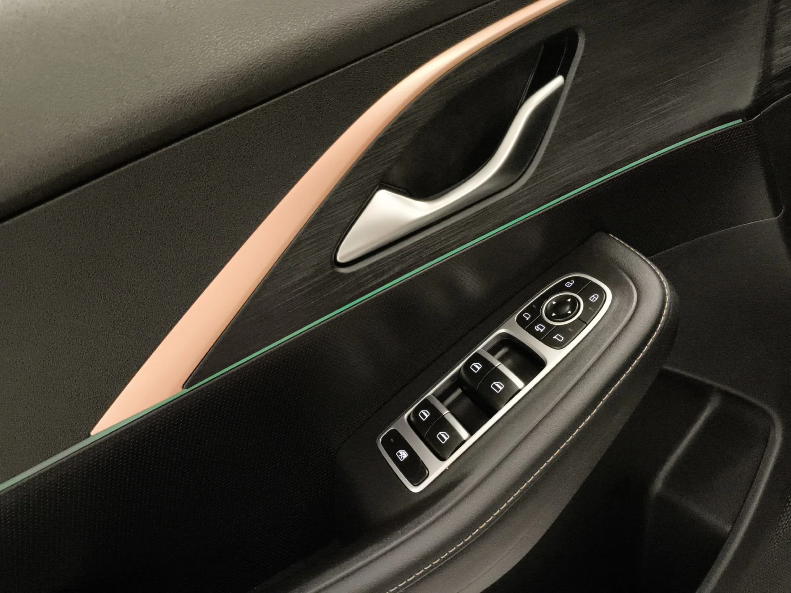 Omoda 5 1.6 T-GDI Premium DCT 136 kW (185 CV) - Foto 10