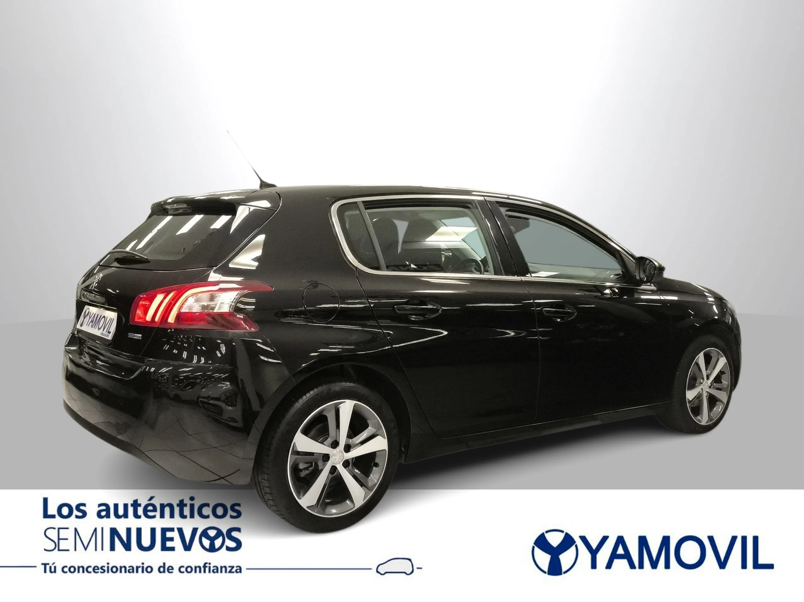 Peugeot 308 PureTech 130 SANDS Allure 96 kW (130 CV) - Foto 6