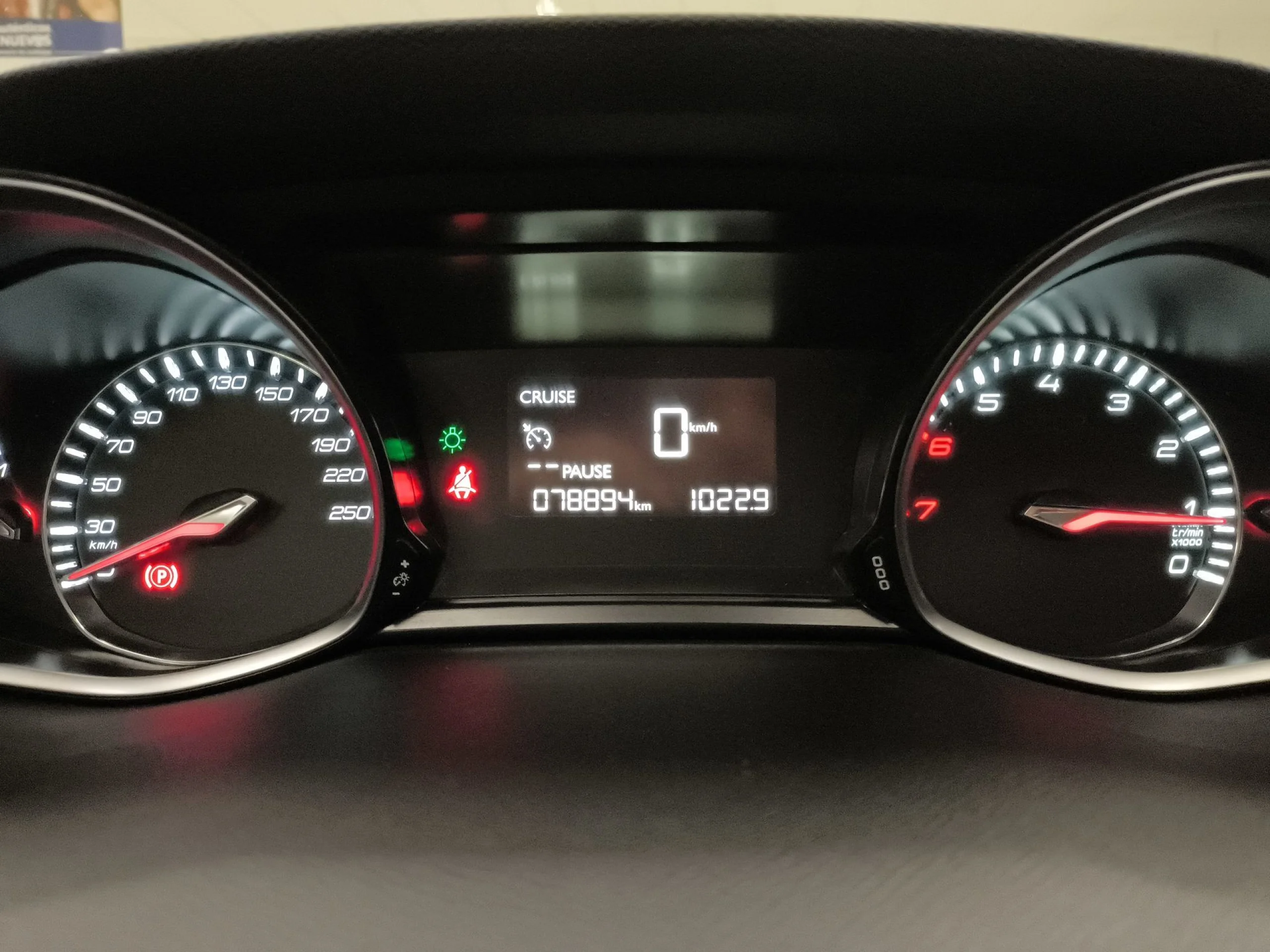 Peugeot 308 PureTech 130 SANDS Allure 96 kW (130 CV) - Foto 12
