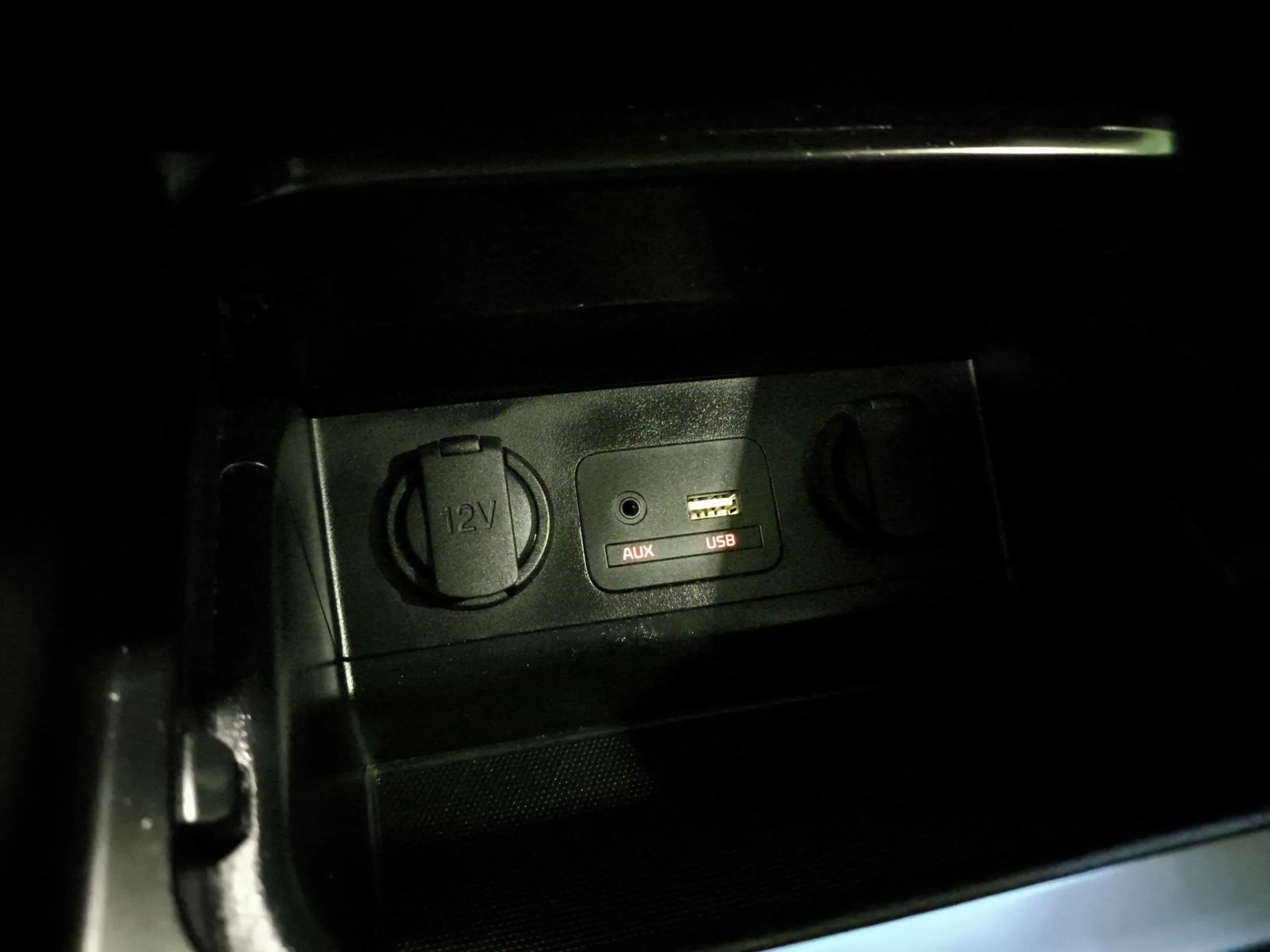 Kia Carens 1.6 GDi UEFA Euro 2016 Eco-Dynamics 99 kW (135 CV) - Foto 19