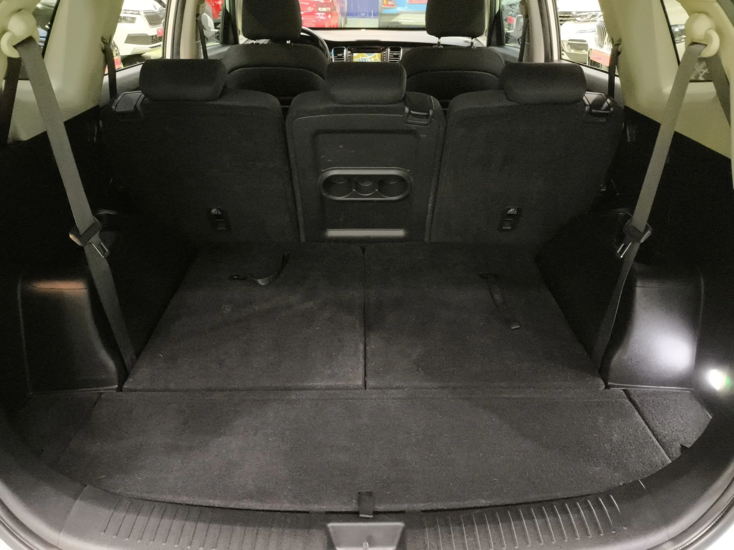 Kia Carens 1.6 GDi UEFA Euro 2016 Eco-Dynamics 99 kW (135 CV) - Foto 23