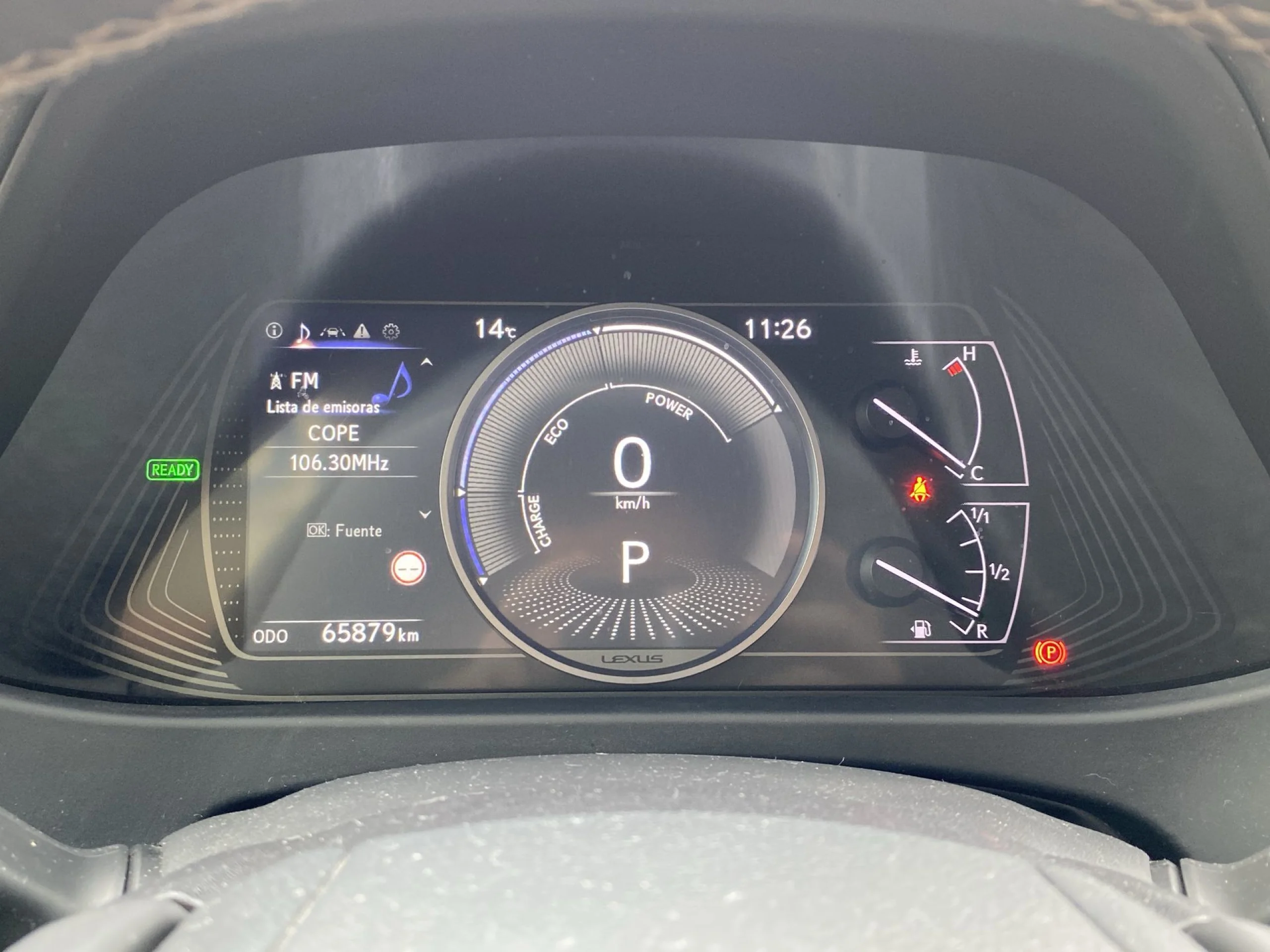 Lexus Ux 250h Business 2WD 135 kW (184 CV) - Foto 12