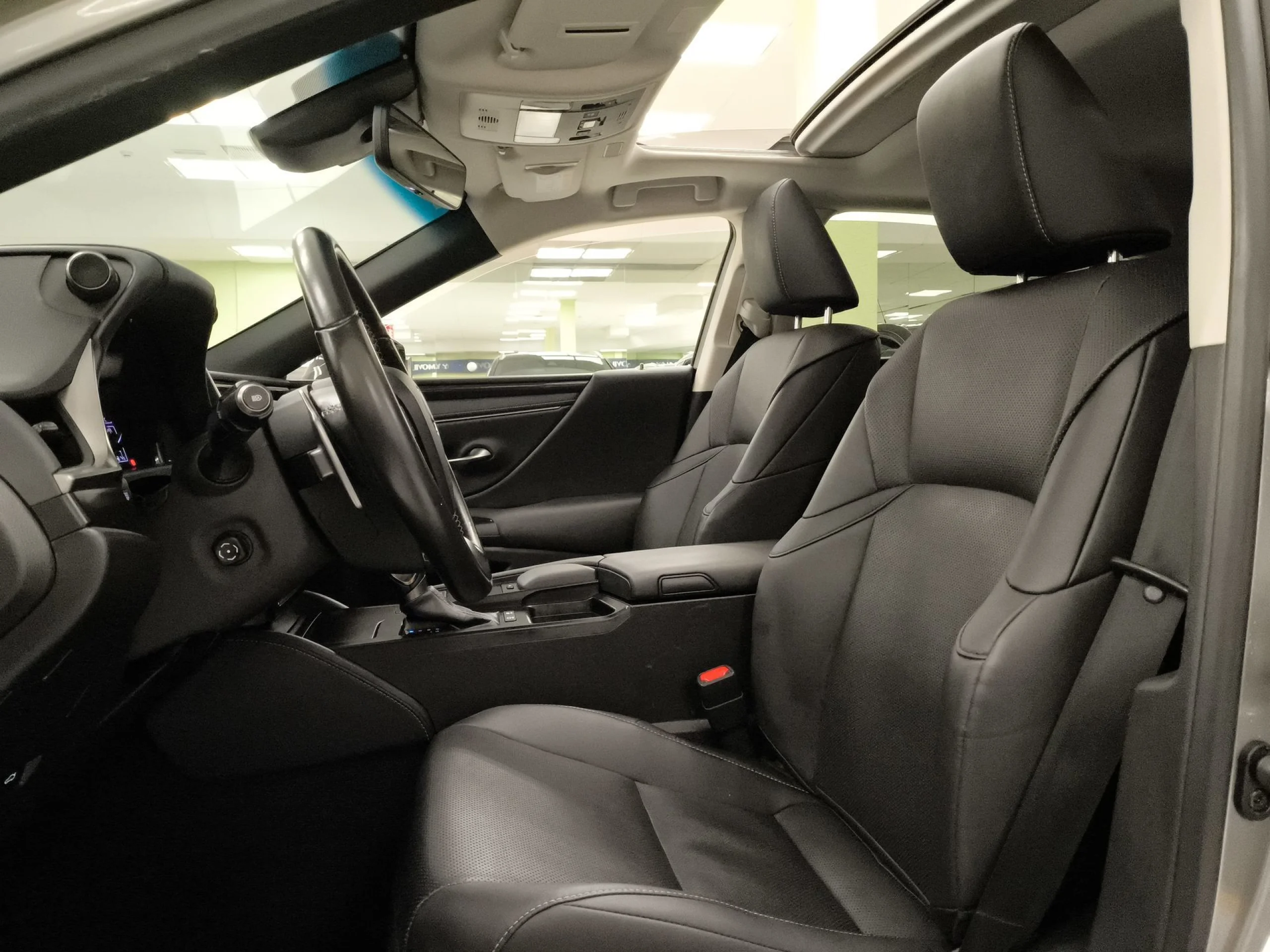 Lexus ES 300h Business 160 kW (218 CV) - Foto 8