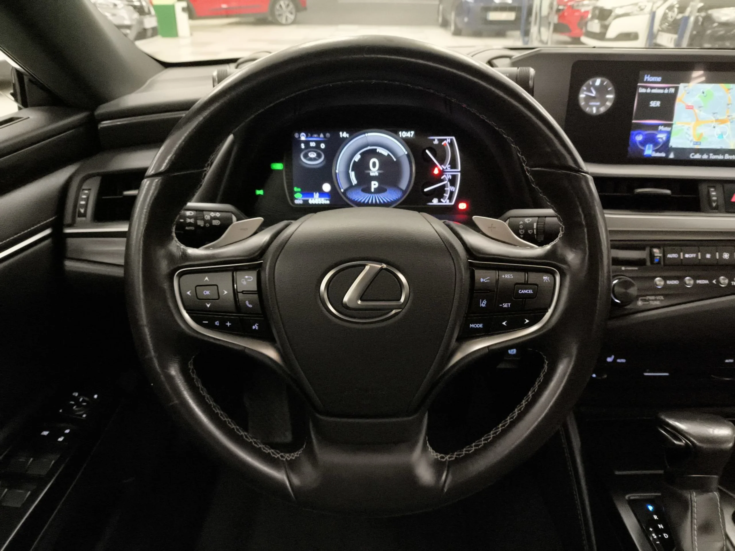 Lexus ES 300h Business 160 kW (218 CV) - Foto 11