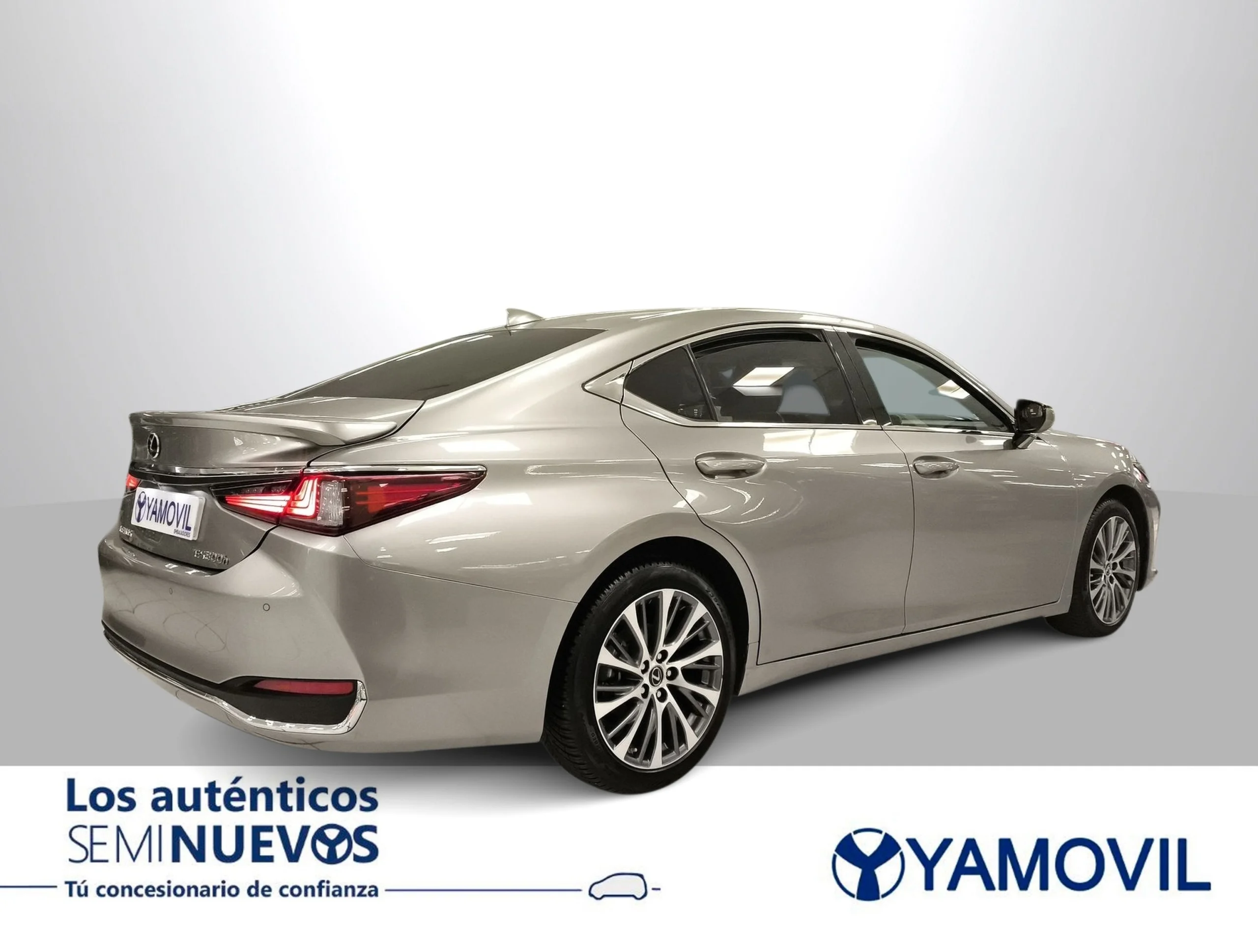 Lexus ES 300h Business 160 kW (218 CV) - Foto 6