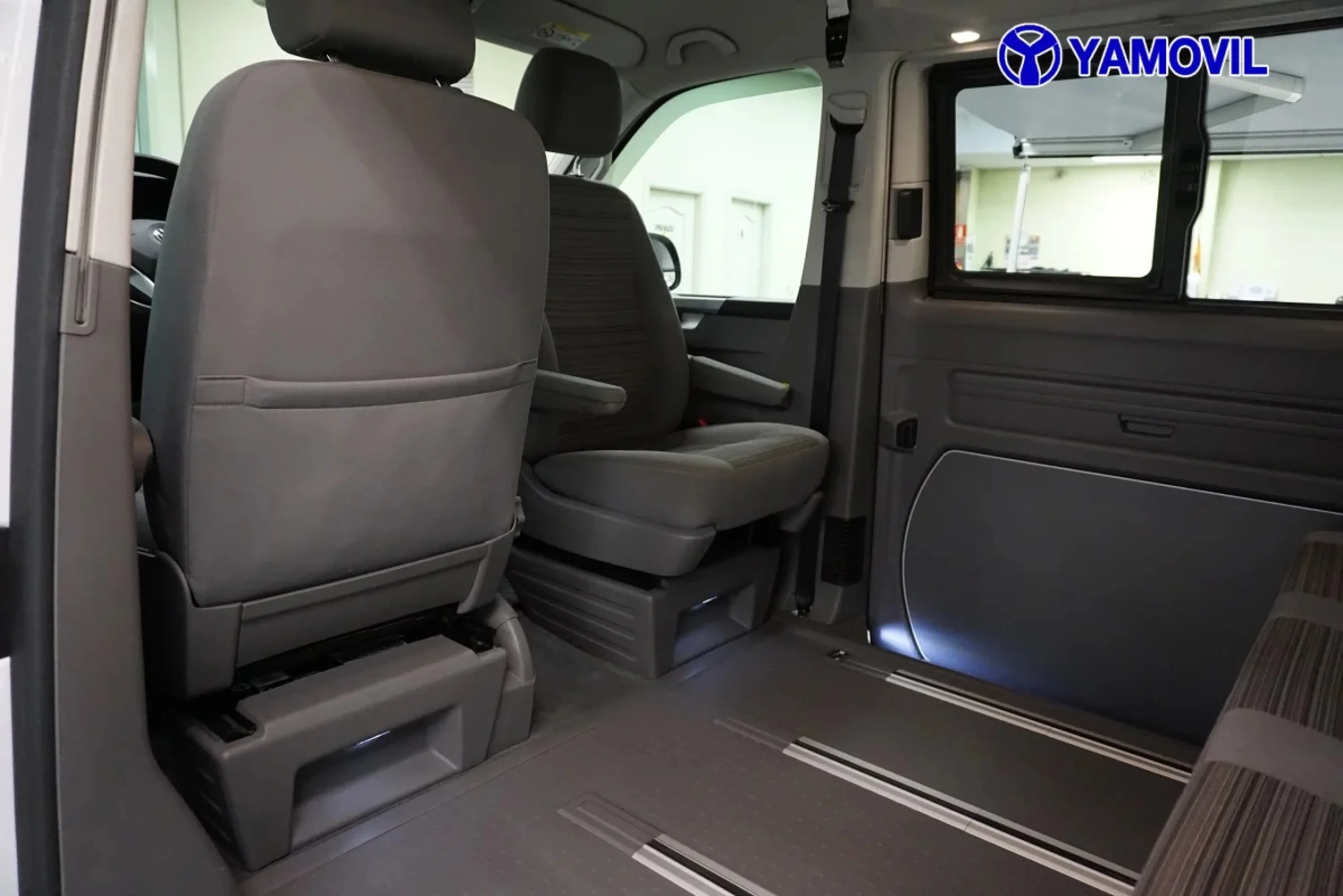 Volkswagen California Beach 2.0 TDI BMT 110 KW (150 CV) DSG - Foto 18
