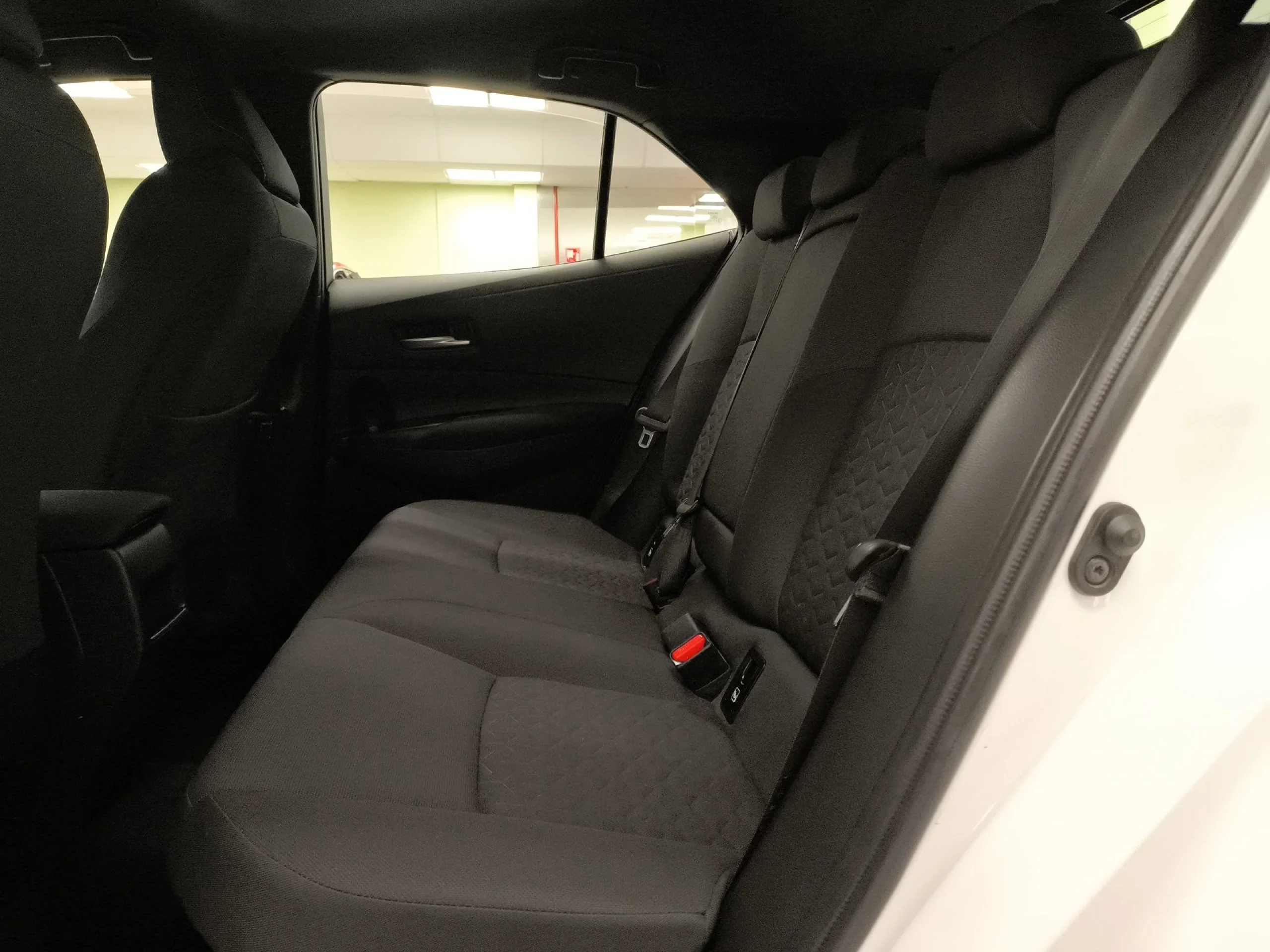 Toyota Corolla 125H Active E-CVT 90 kW (122 CV) - Foto 19