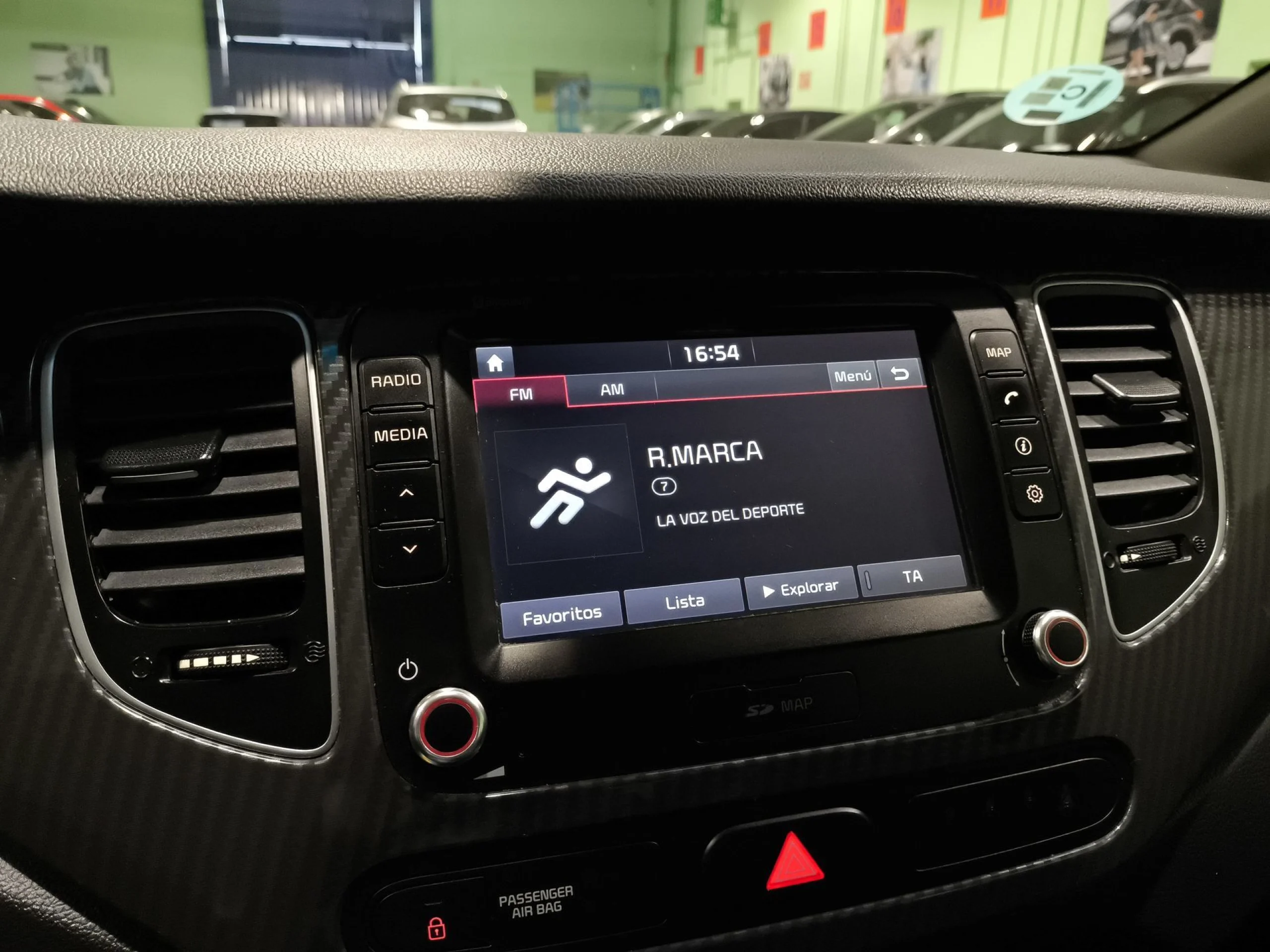 Kia Carens 1.6 GDi Drive 99 kW (135 CV) - Foto 14