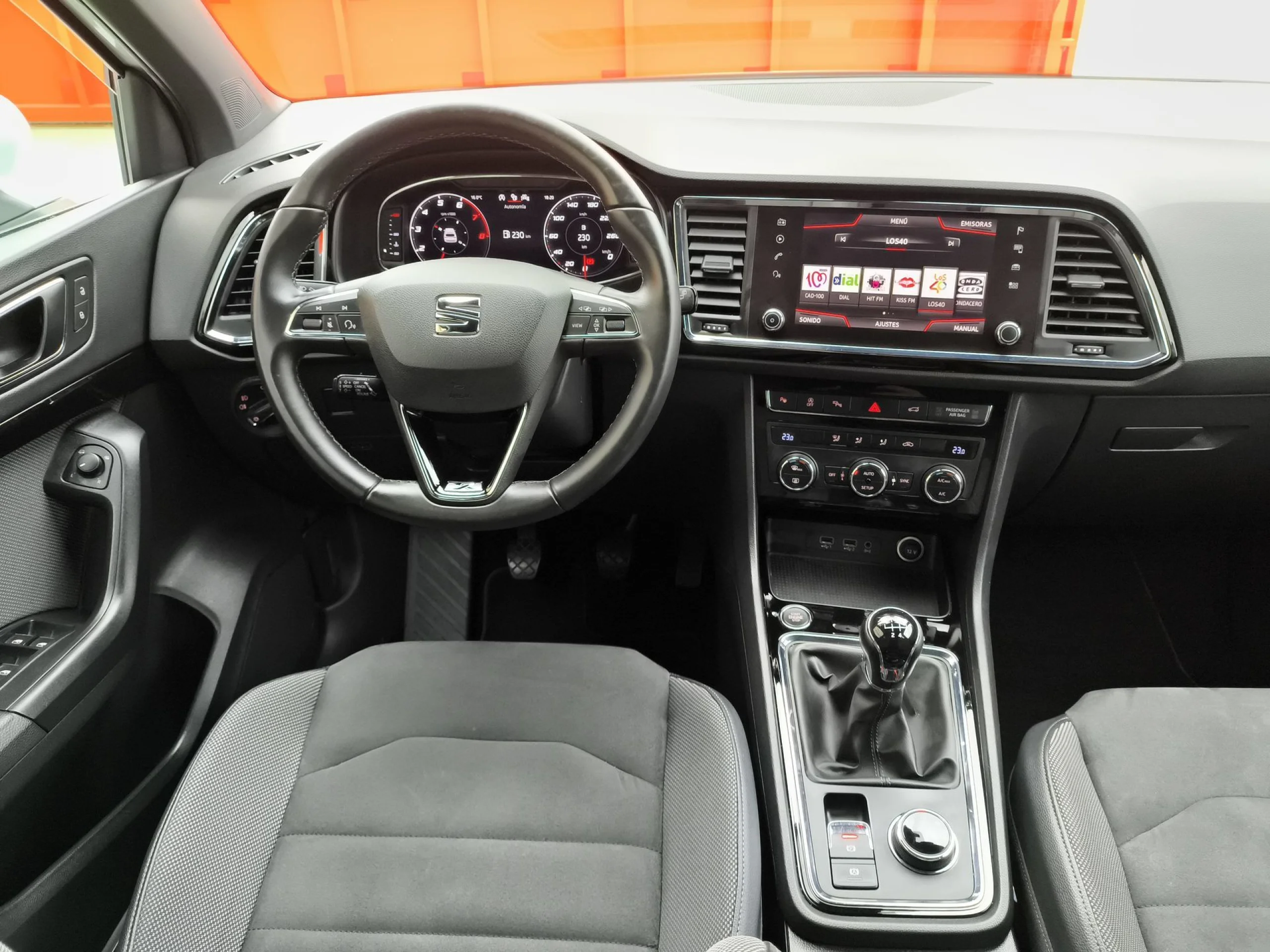 Seat Ateca 1.5 TSI SANDS Xcellence Edition 110 kW (150 CV) - Foto 18