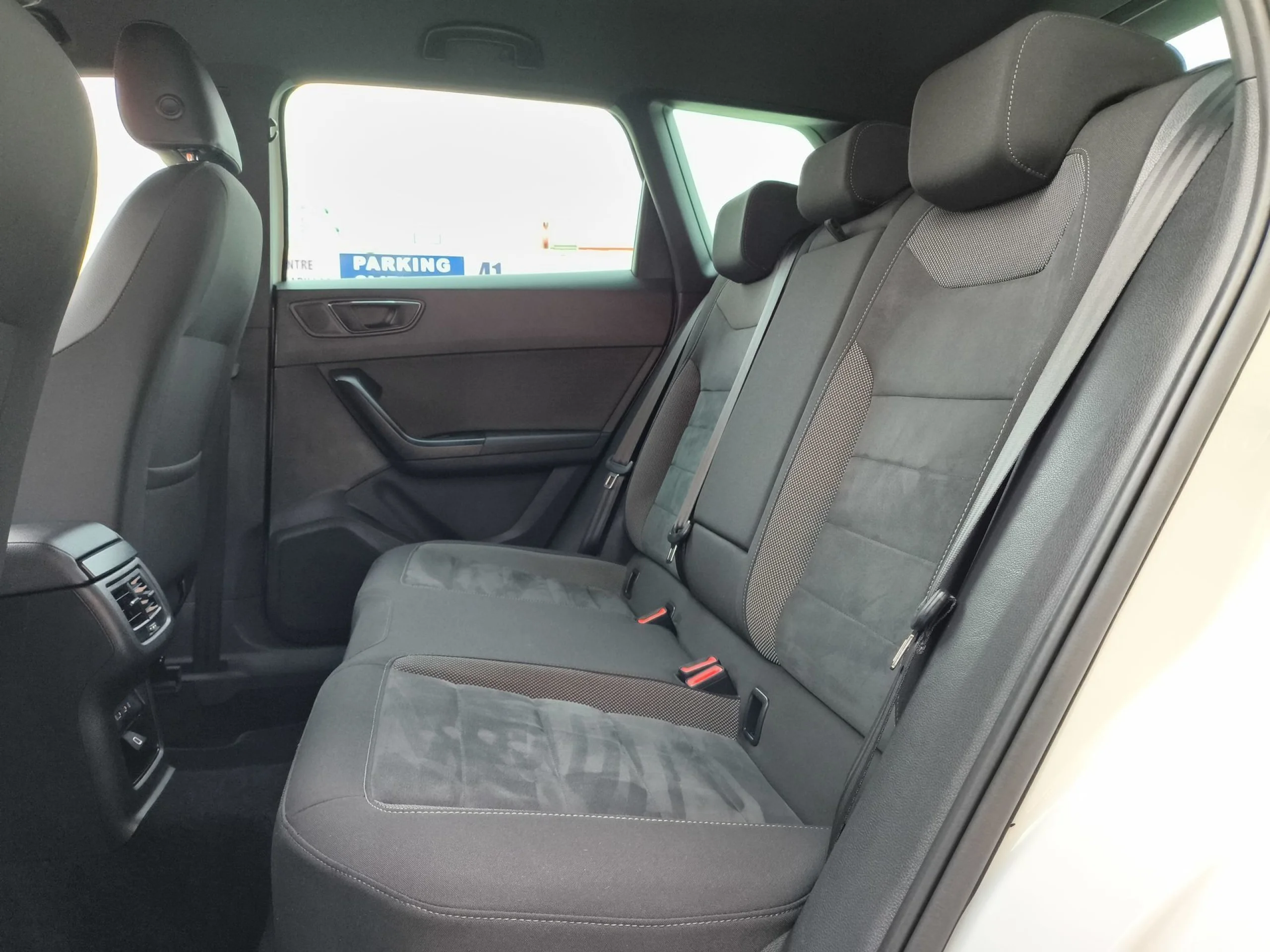 Seat Ateca 1.5 TSI SANDS Xcellence Edition 110 kW (150 CV) - Foto 19