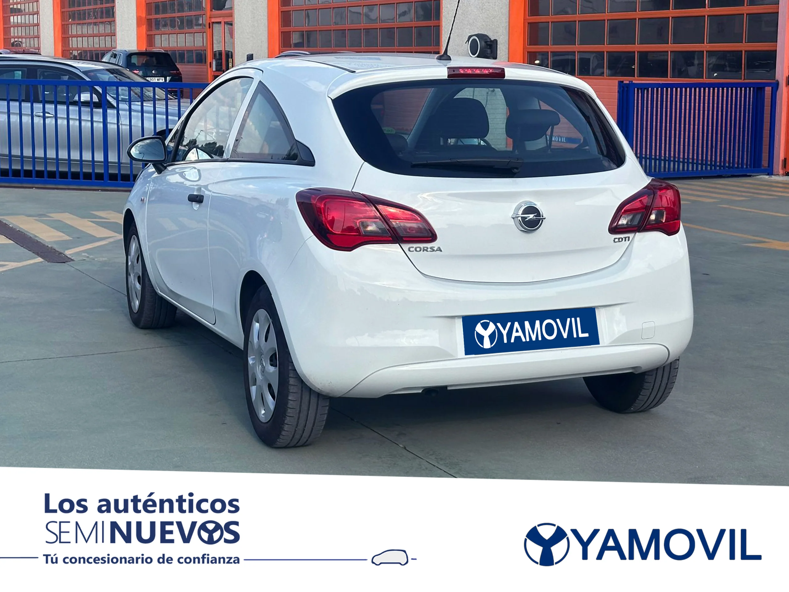 Opel Corsa 1.3 CDTI Expression 55 kW (75 CV) - Foto 4