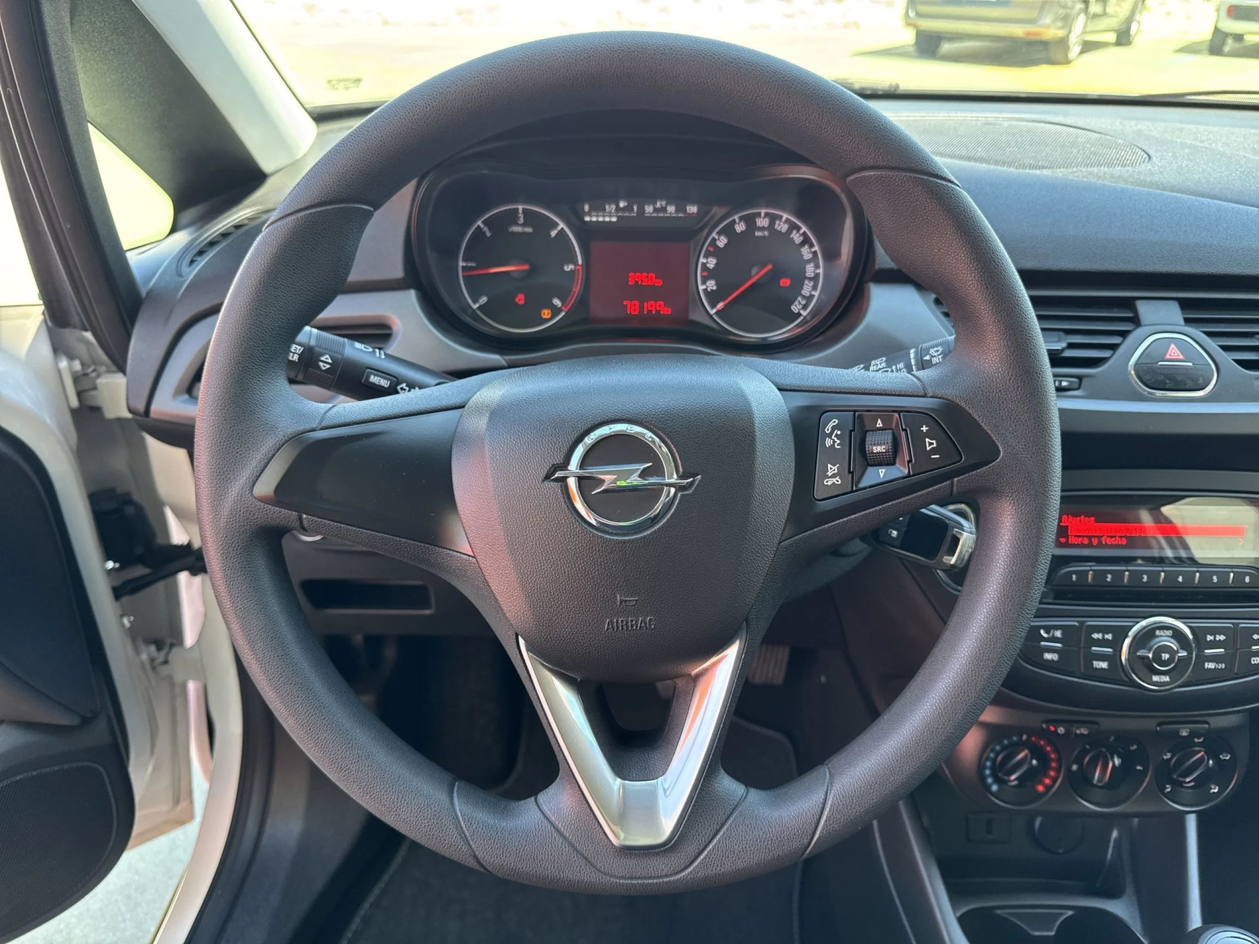 Opel Corsa 1.3 CDTI Expression 55 kW (75 CV) - Foto 13