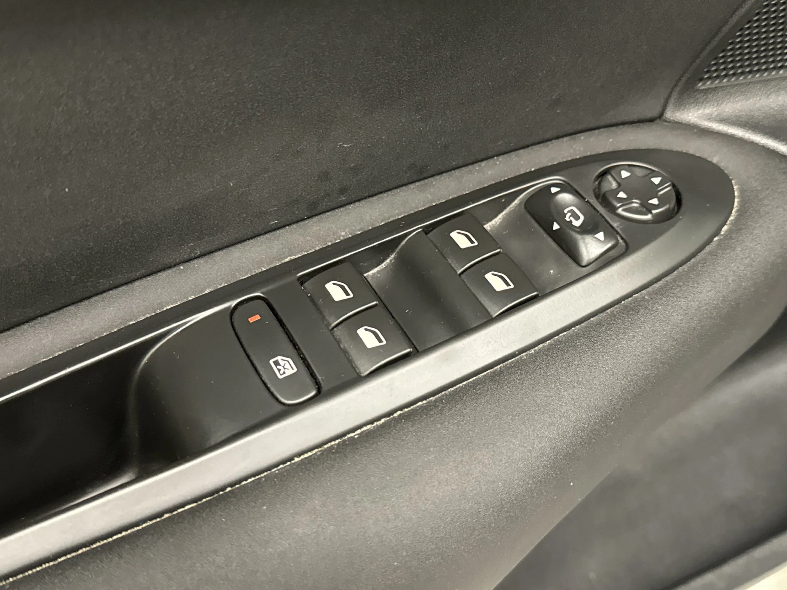 Citroen C4 PureTech 110  Feel Edition 81 kW (110 CV) - Foto 10