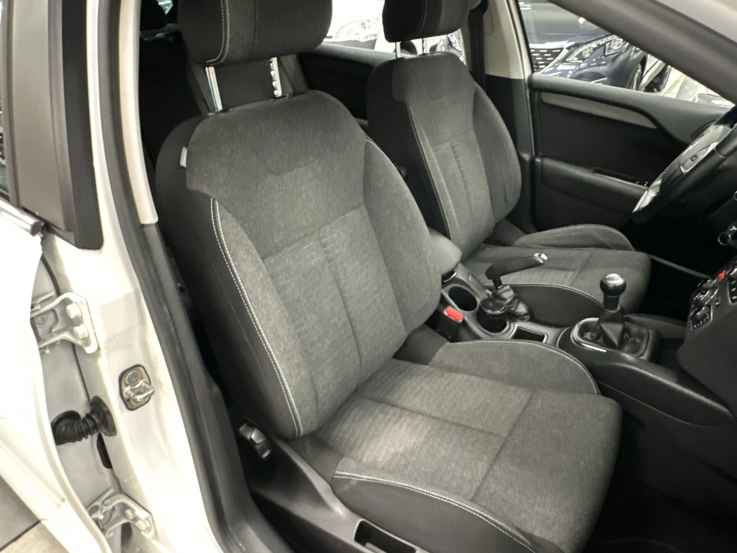 Citroen C4 PureTech 110  Feel Edition 81 kW (110 CV) - Foto 21