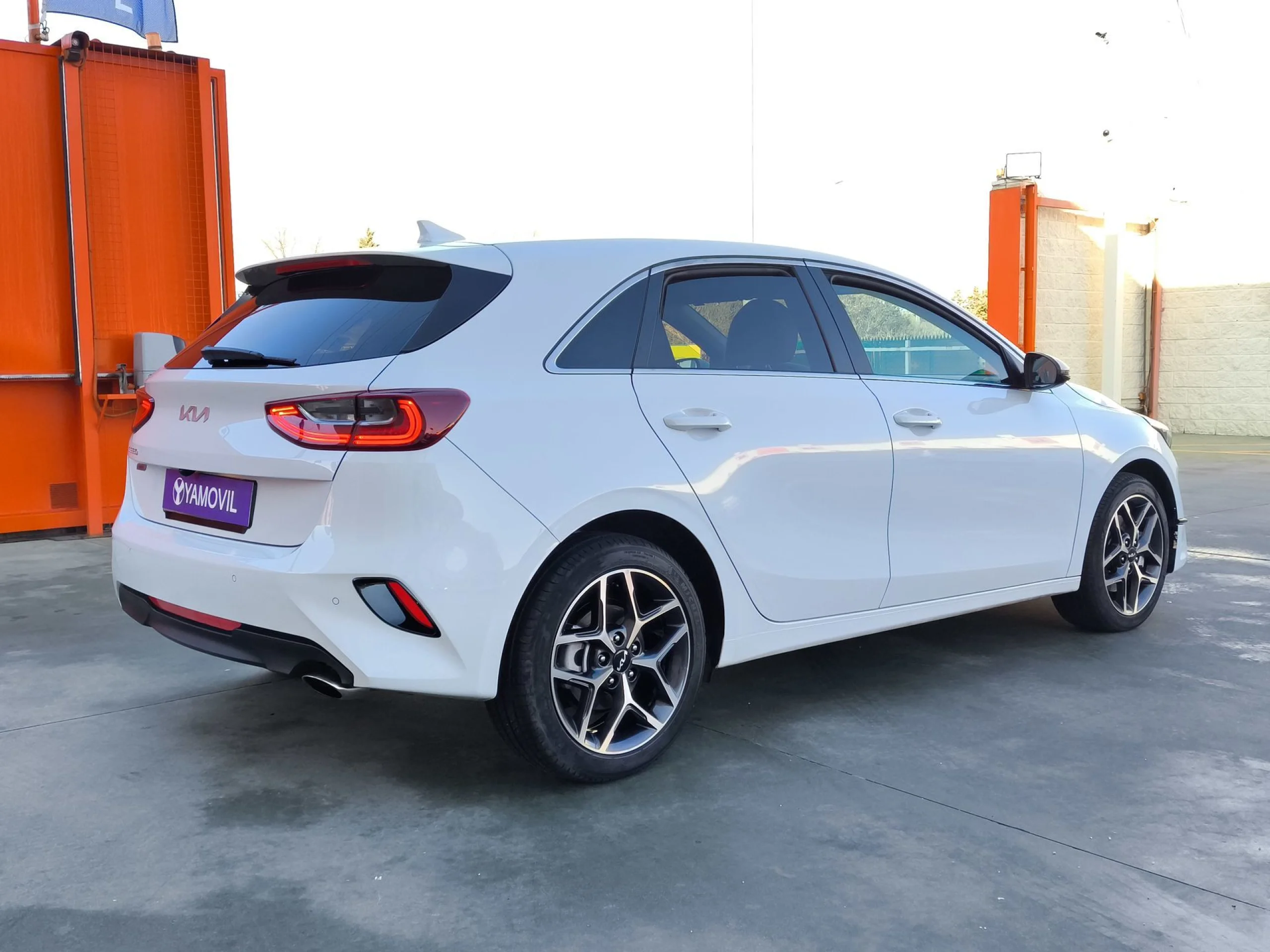 Kia Ceed 1.6 MHEV GT Line 100 kW (136 CV) - Foto 6