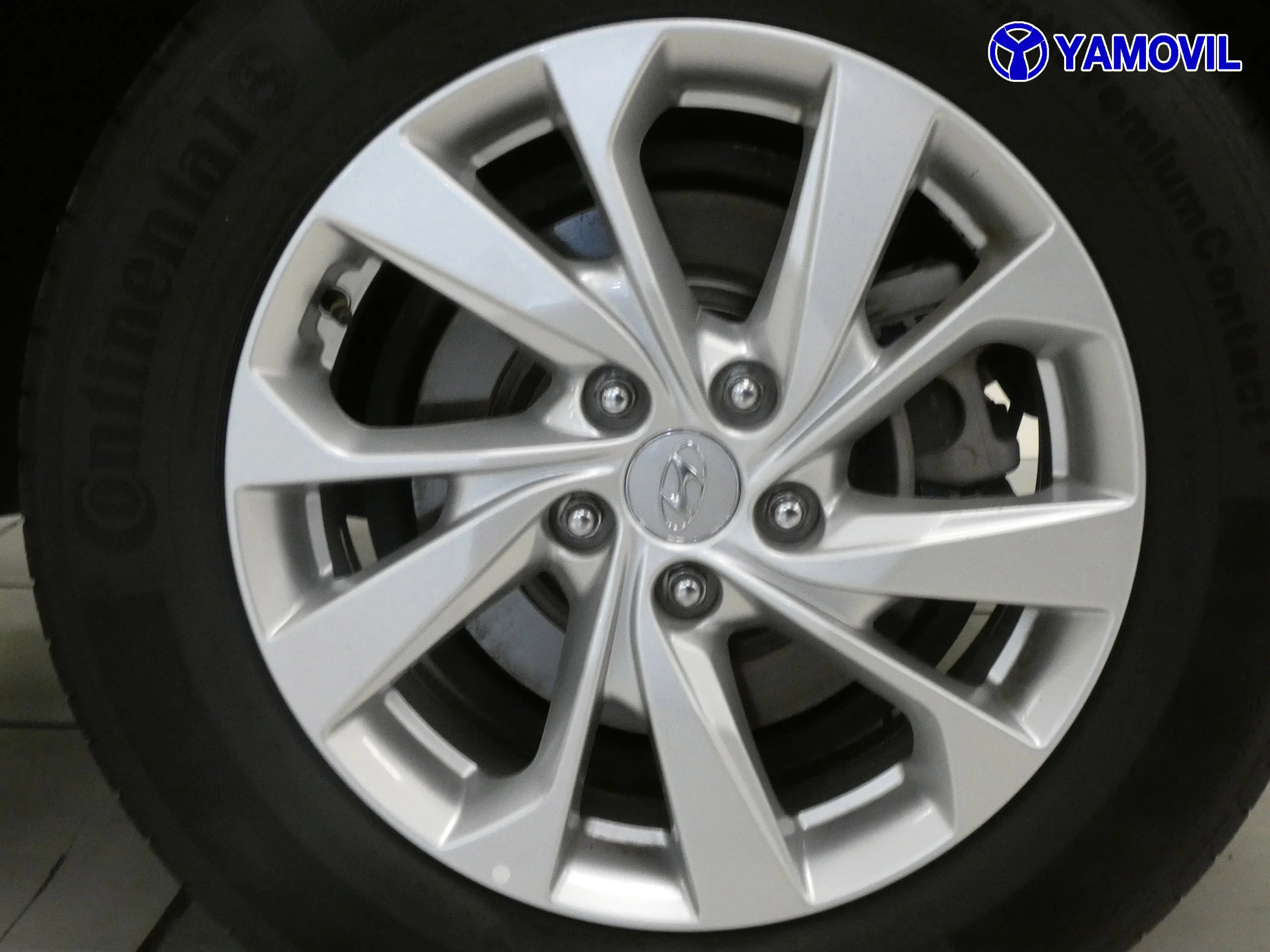 Hyundai Tucson 1.6 CRDI 48V SLE 4X2 5P - Foto 11
