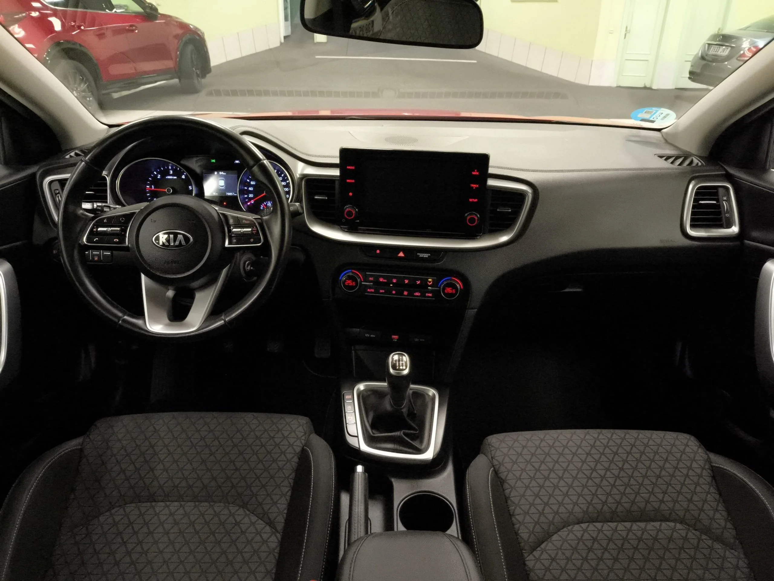 Kia Xceed 1.6 MHEV Drive iMT 100 kW (136 CV) - Foto 11