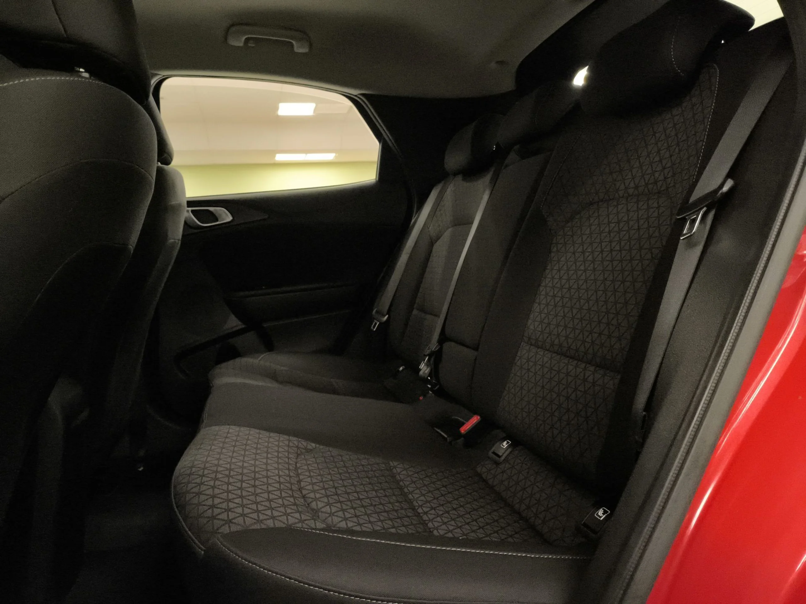 Kia Xceed 1.6 MHEV Drive iMT 100 kW (136 CV) - Foto 18