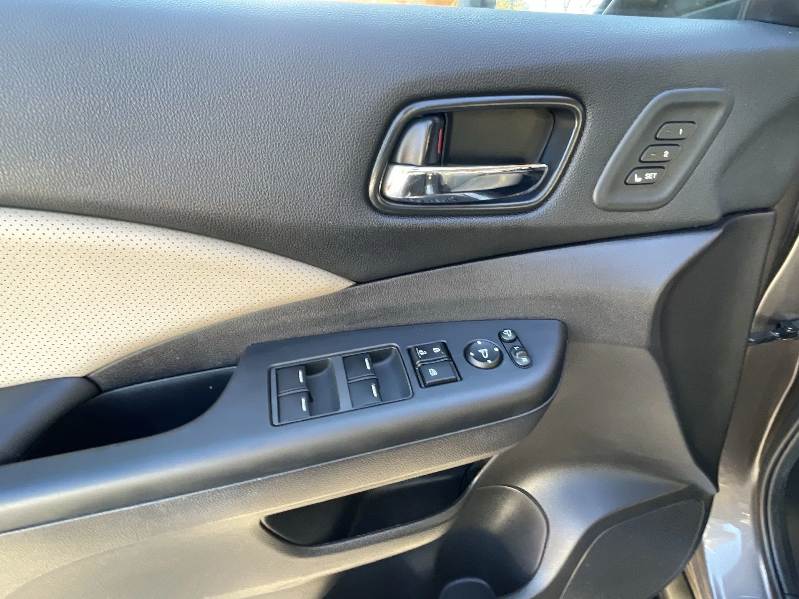 Honda CR-V 1.6 I-DTEC Executive Aut. 118 kW (160 CV) - Foto 10