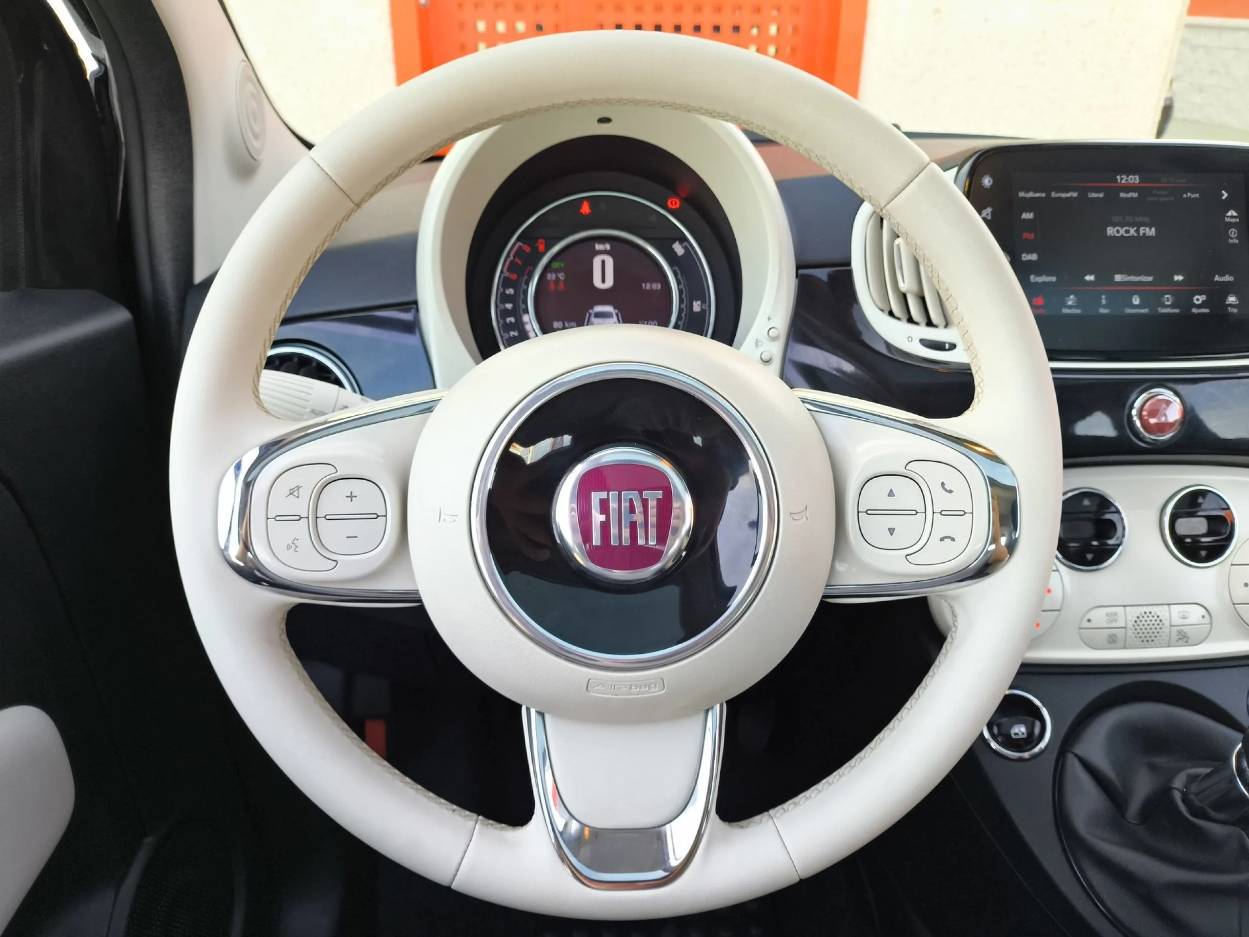 Fiat 500 1.0 Hybrid Dolcevita 51 kW (70 CV) - Foto 13