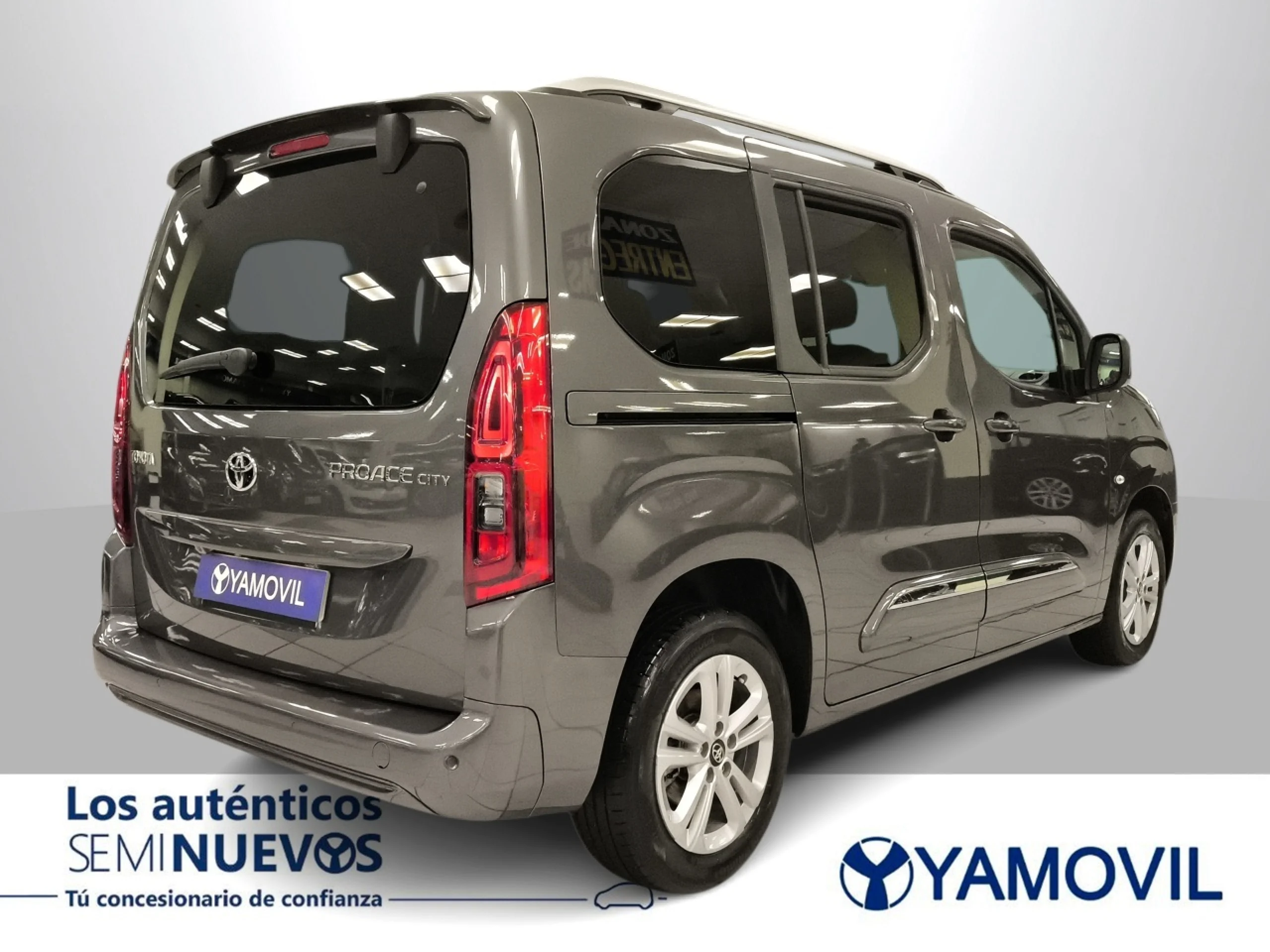 Toyota Proace City Verso 1.2 Family Active L1 Auto 96 kW (131 CV) - Foto 6