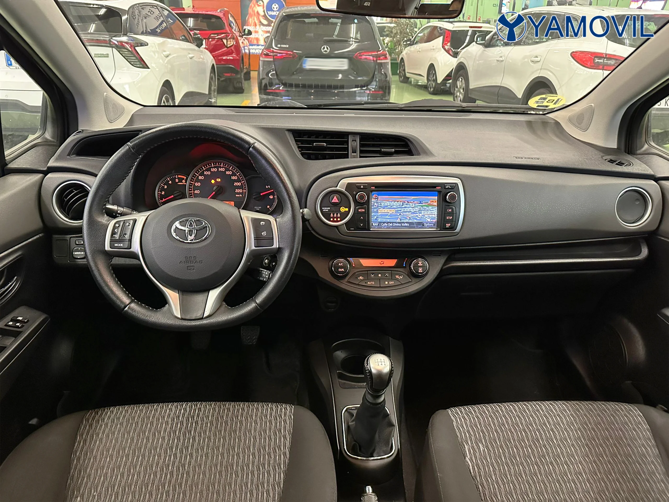 Toyota Yaris 90D Active 66 kW (90 CV) - Foto 5
