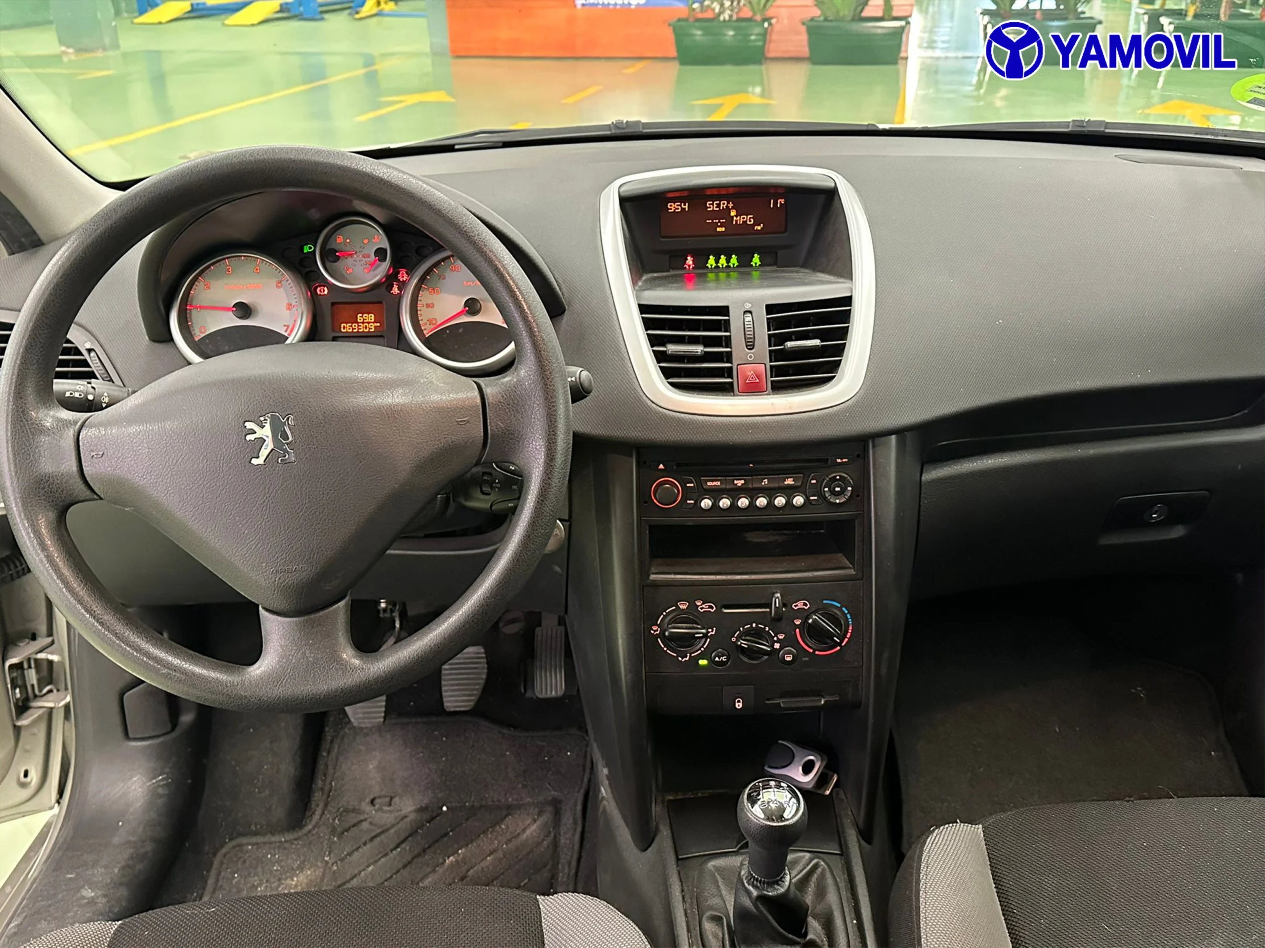 Peugeot 207 1.4 16v X-Line 65 kW (90 CV) - Foto 5
