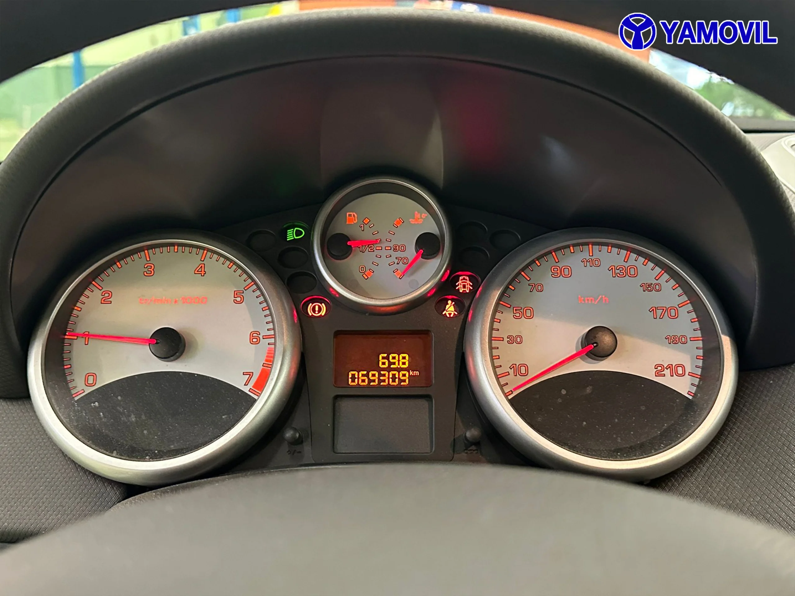 Peugeot 207 1.4 16v X-Line 65 kW (90 CV) - Foto 6