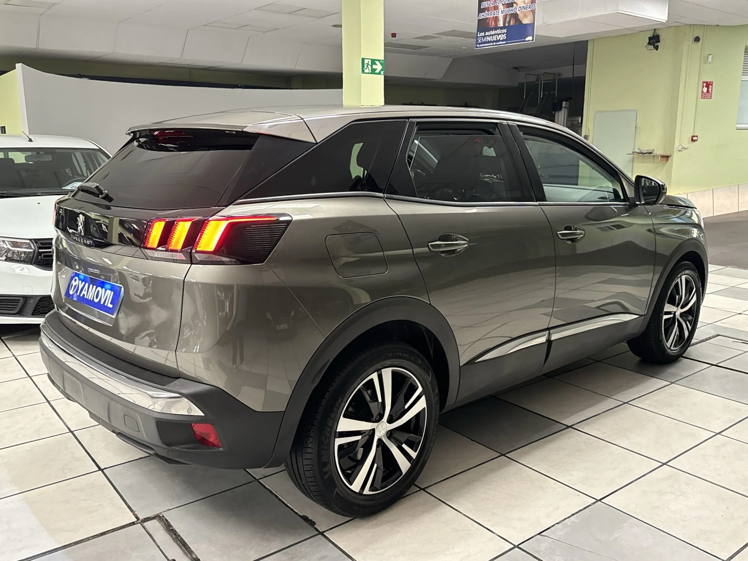 Peugeot 3008 PureTech 130 SANDS Allure 96 kW (130 CV) - Foto 6