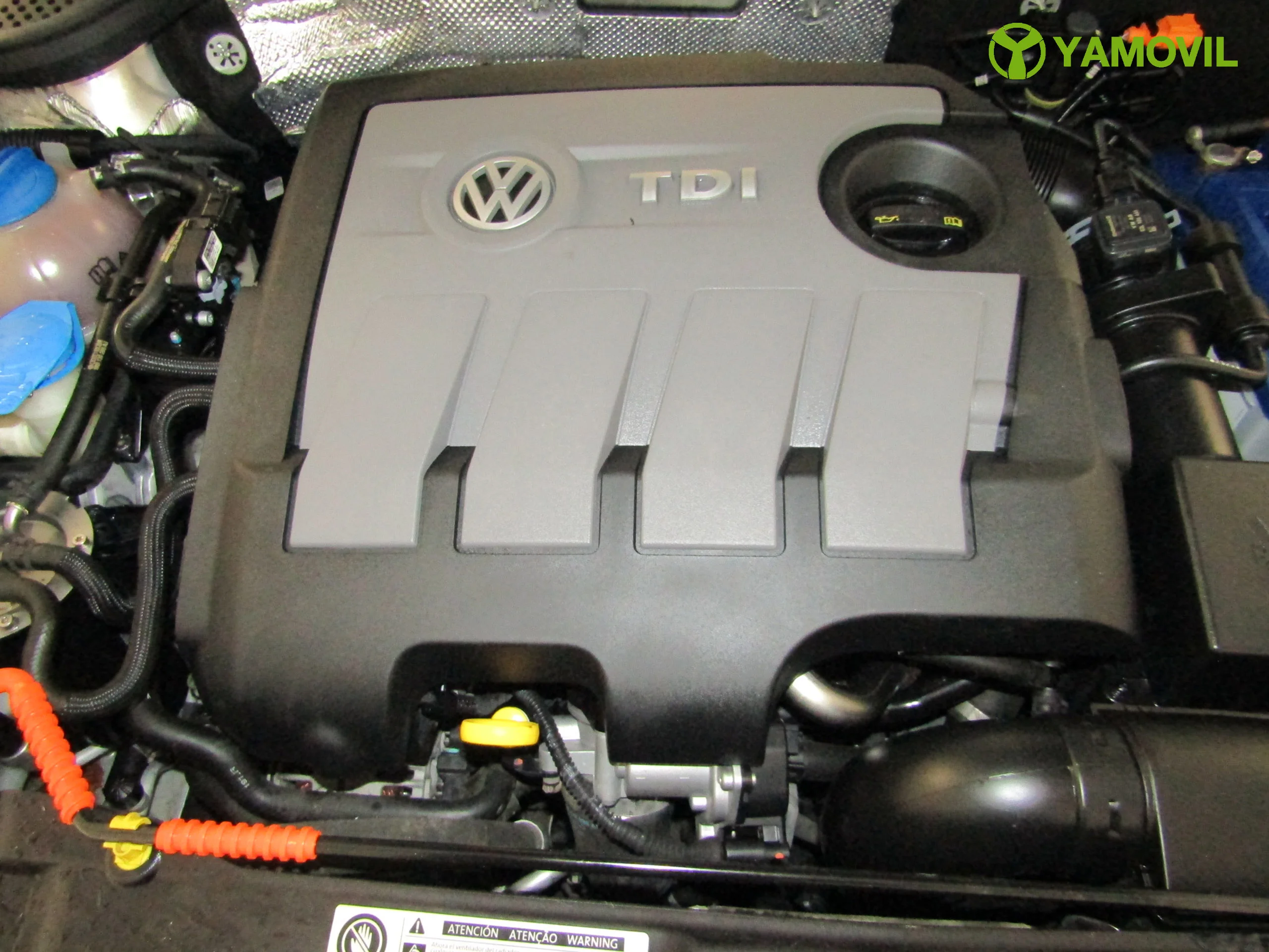 Volkswagen New Beetle 1.6TDI 105CV DESIGN BETTLEMANIA - Foto 8