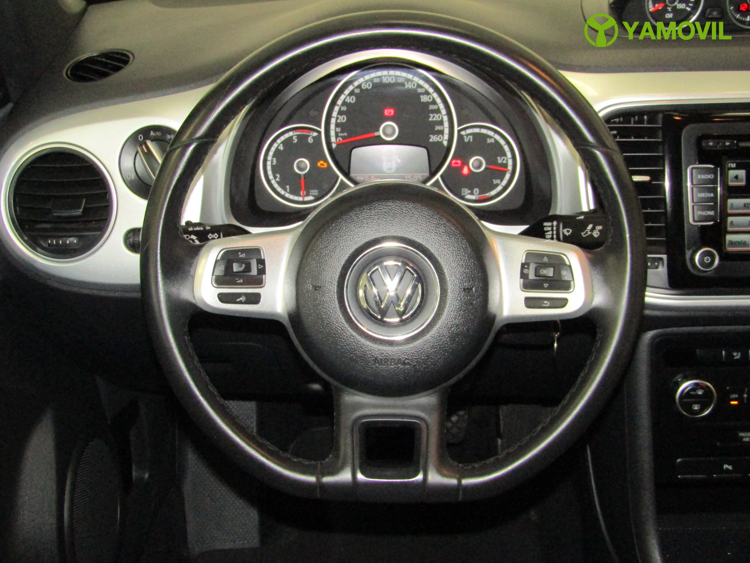 Volkswagen New Beetle 1.6TDI 105CV DESIGN BETTLEMANIA - Foto 20