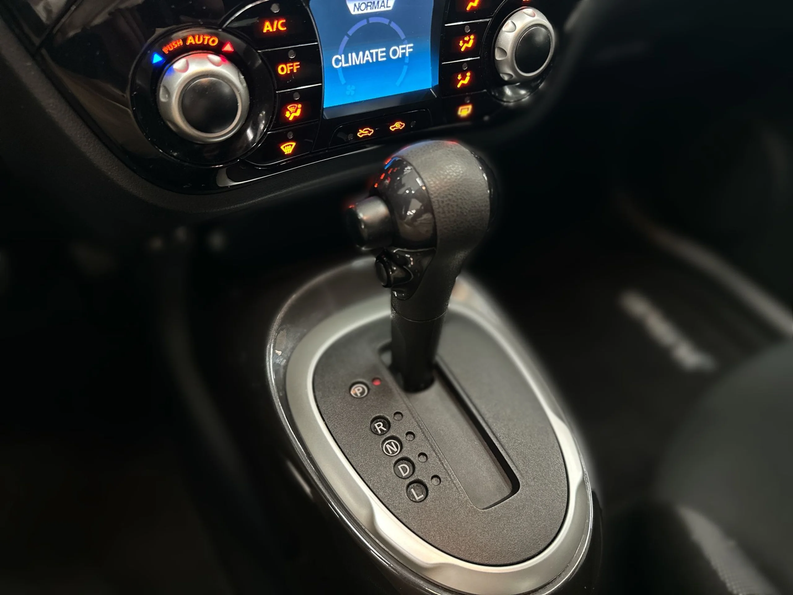 Nissan Juke 1.6 N-TEC 4X2 86 kW (117 CV) - Foto 16