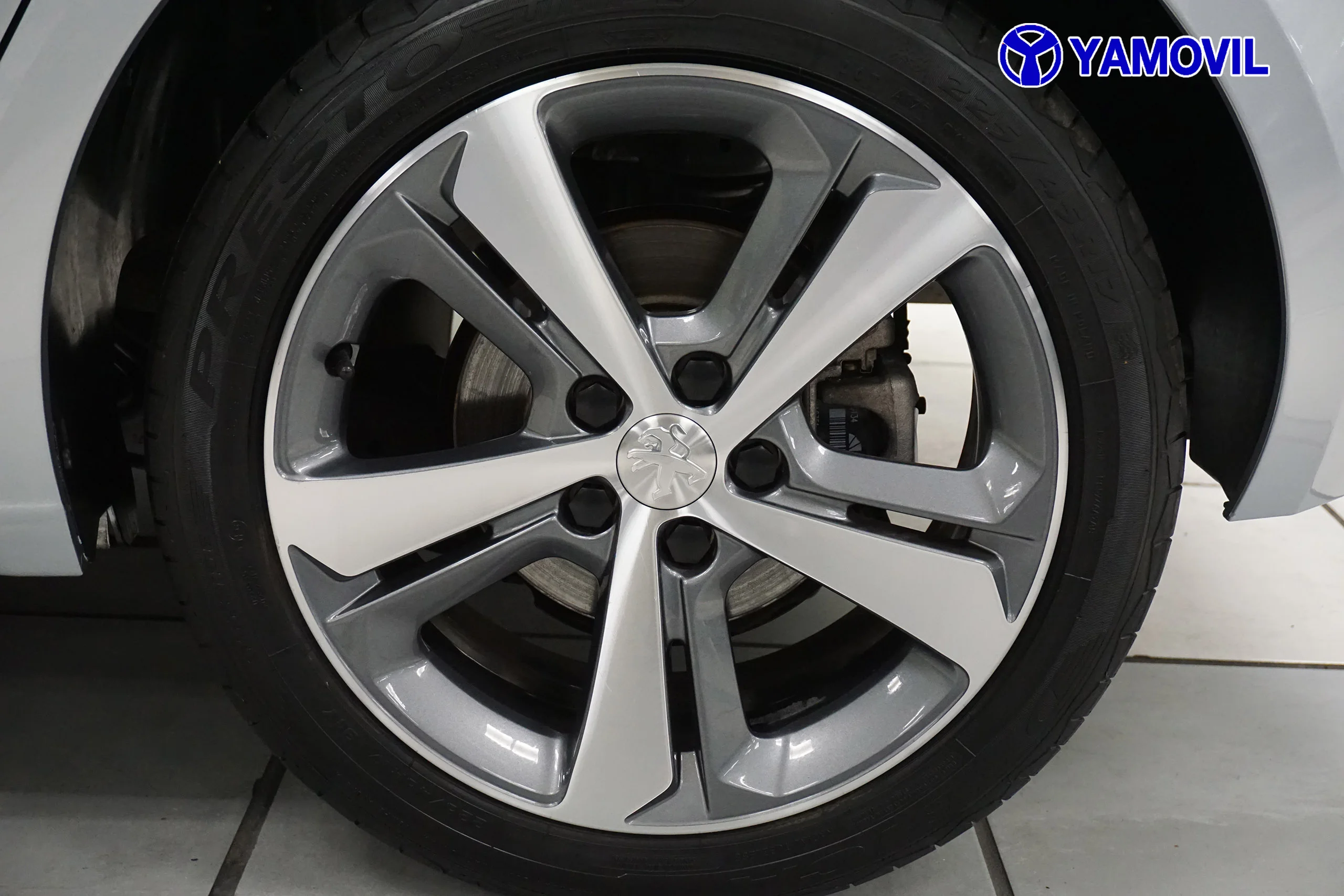 Peugeot 308 1.6 BLUEHDI ALLURE 5P - Foto 11