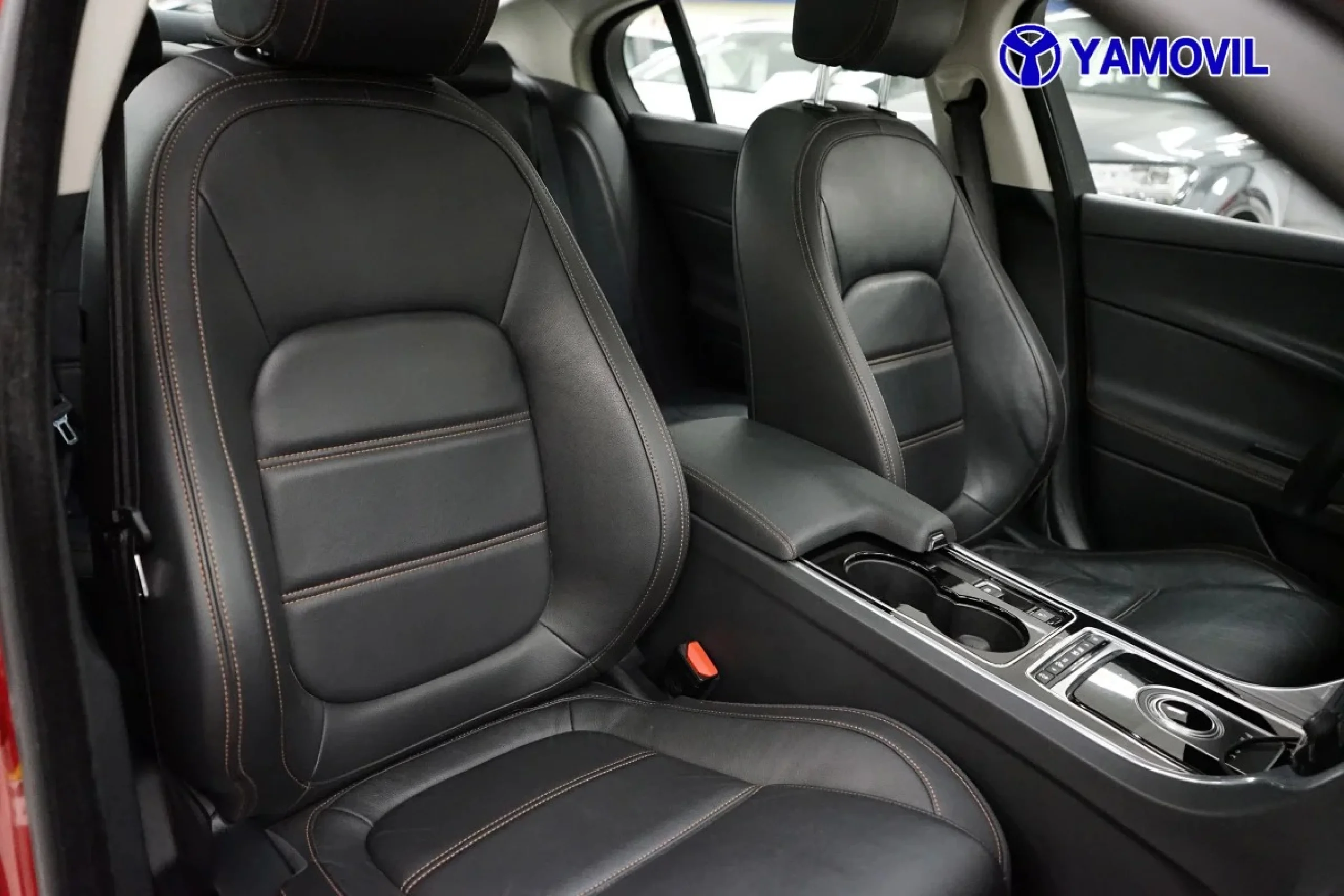 Jaguar XE 2.0 GTDi Minus Prestige Auto 147 kW (200 CV) - Foto 15