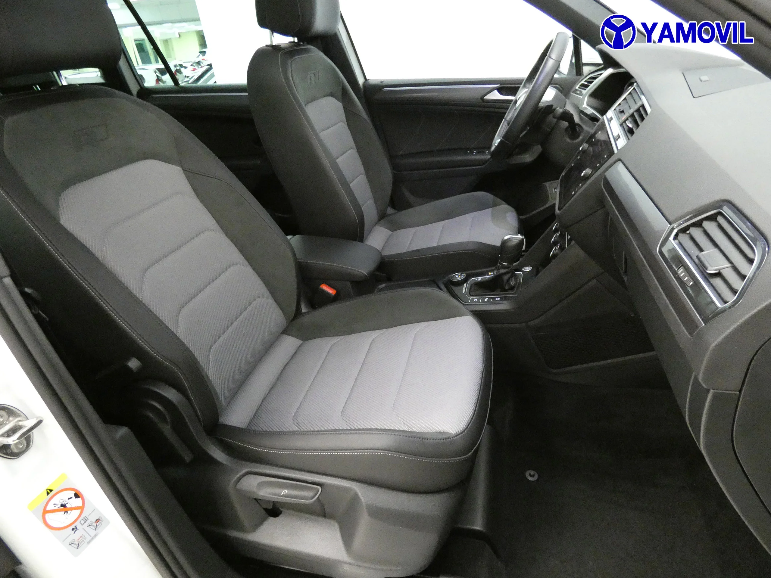 Volkswagen Tiguan 2.0TDI DSG R-LINE - Foto 14