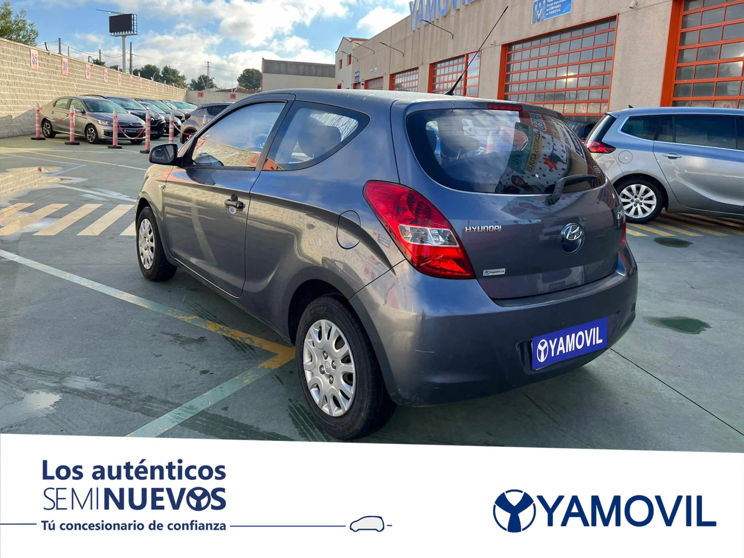 Hyundai I20 1.4 Comfort 74 kW (100 CV) - Foto 2