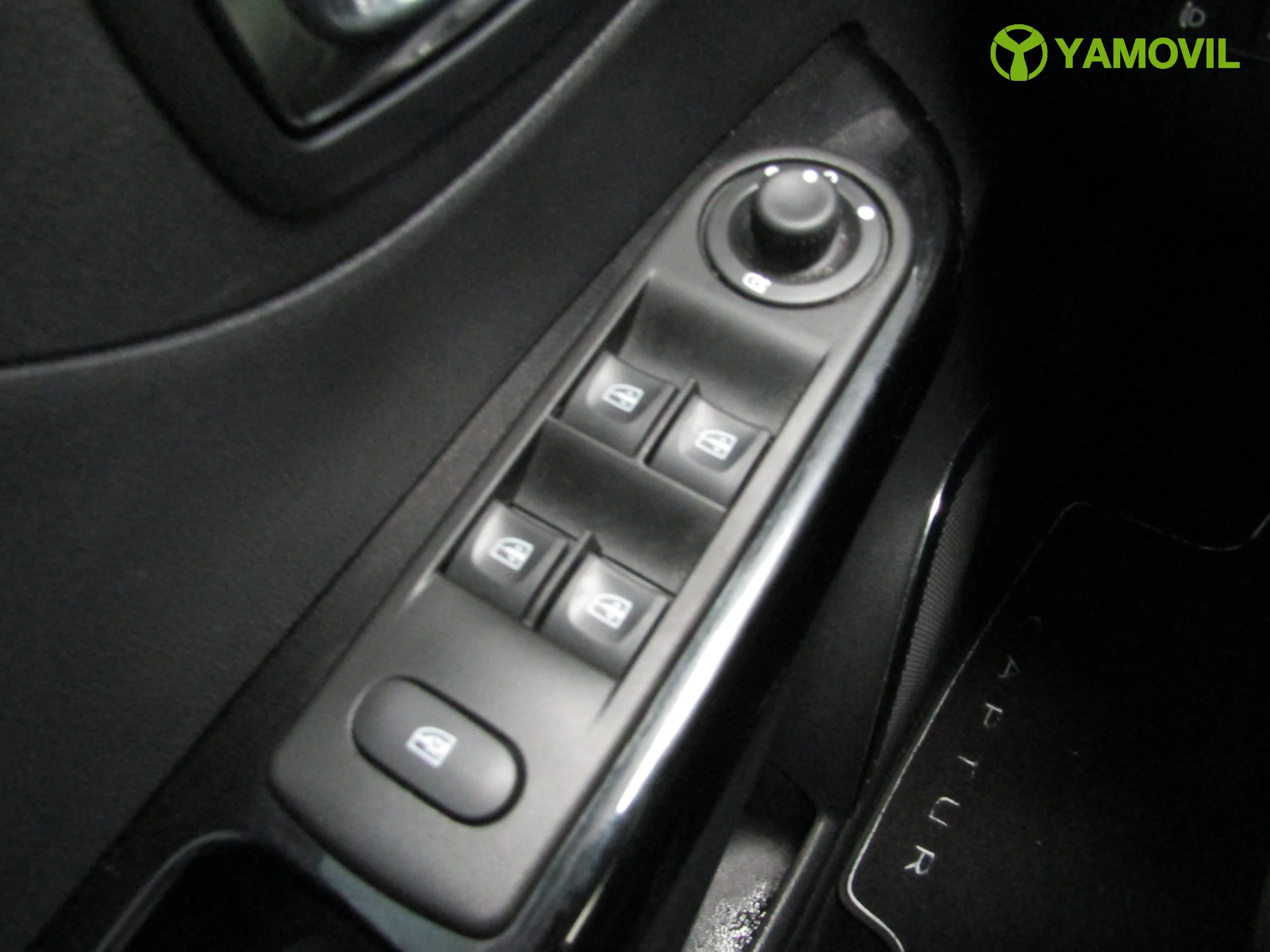 Renault Captur ZEN ENERGY 0.9 TCE 90CV MANUAL - Foto 21