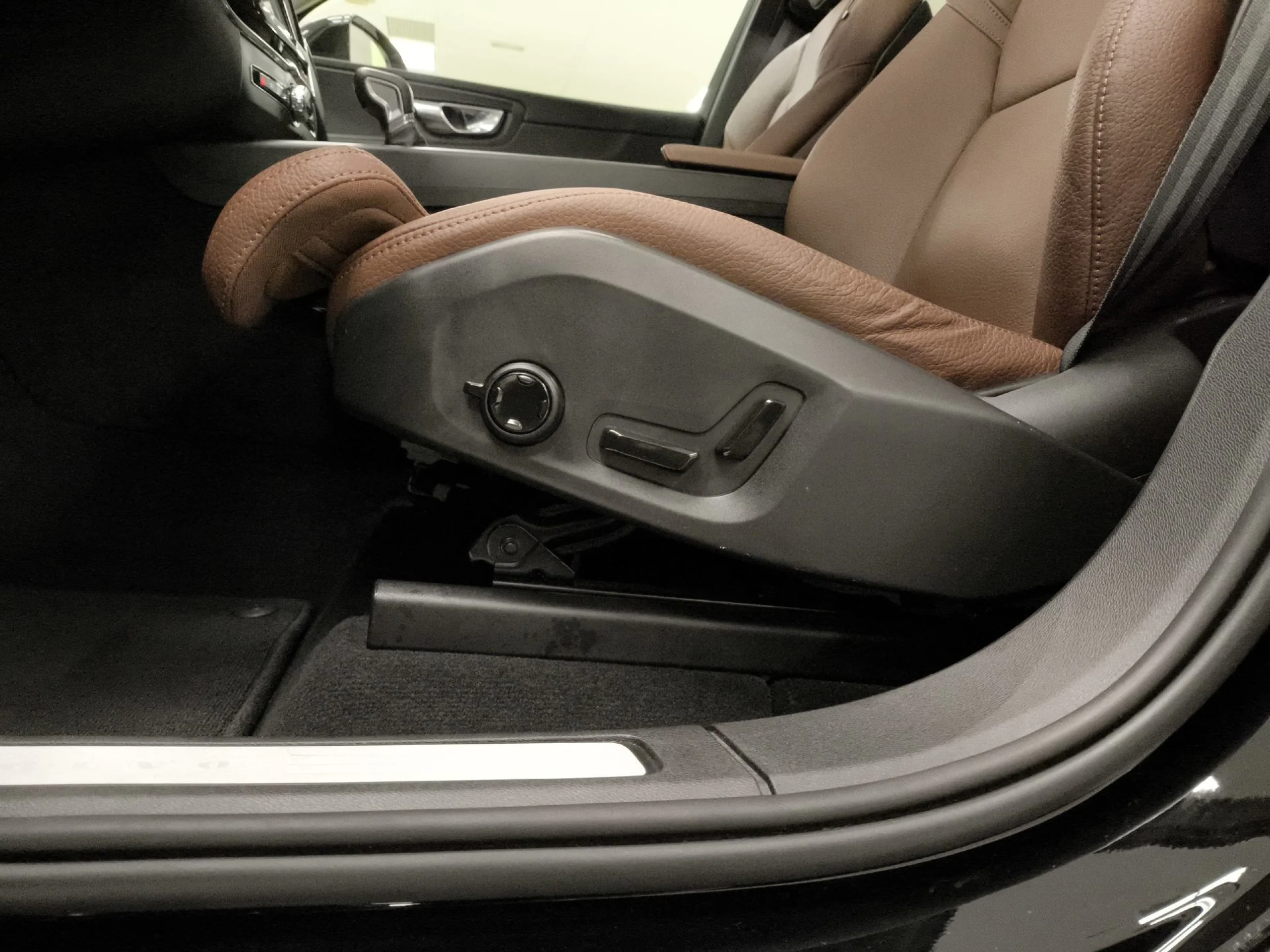 Volvo Xc60 D4 Inscription Auto 140 kW (190 CV) - Foto 9