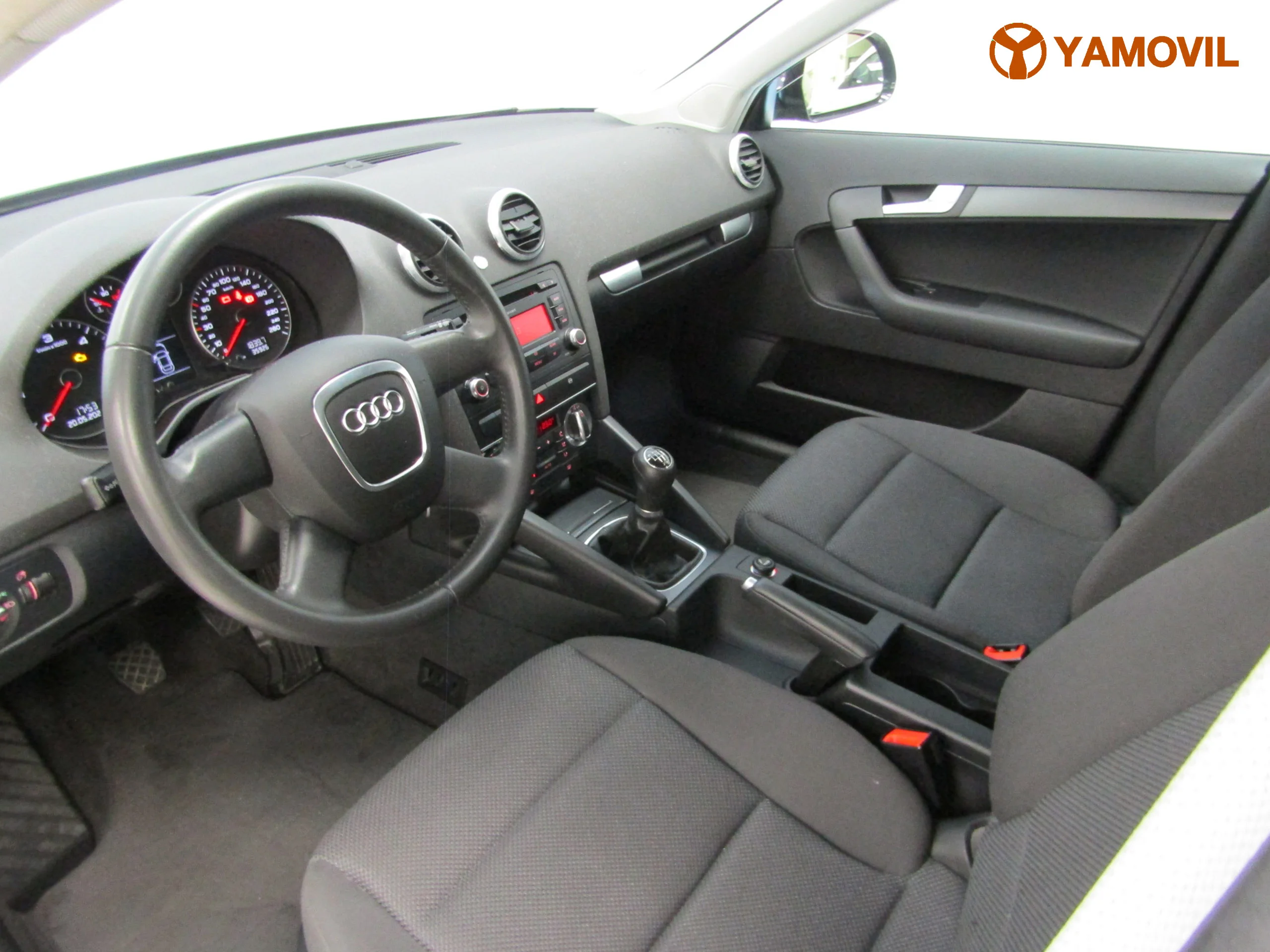 Audi A3 1.9TDI 105CV ATTRACTION - Foto 14