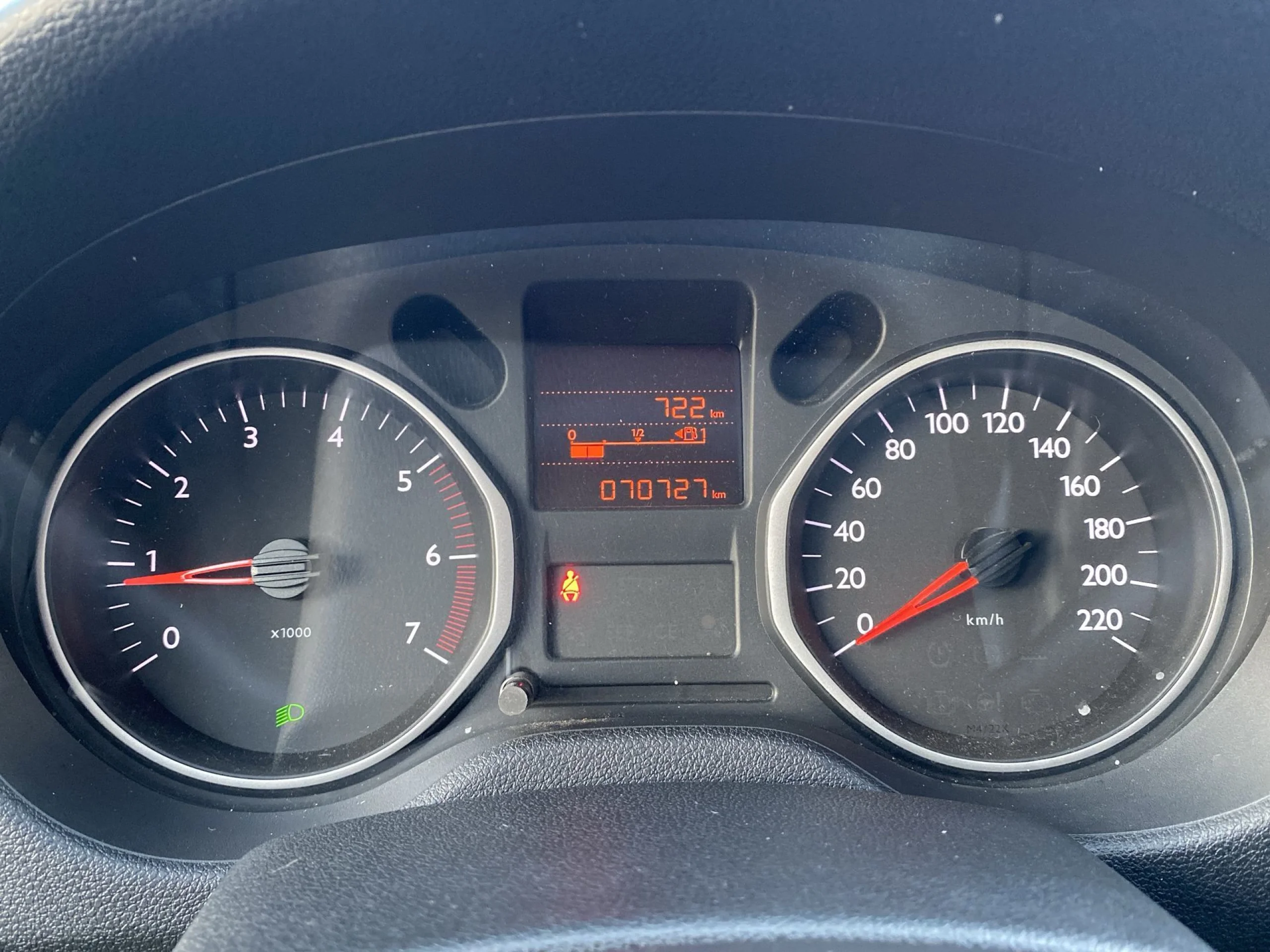 Citroen C-Elysee BlueHDi 100 Exclusive 74 kW (100 CV) - Foto 11