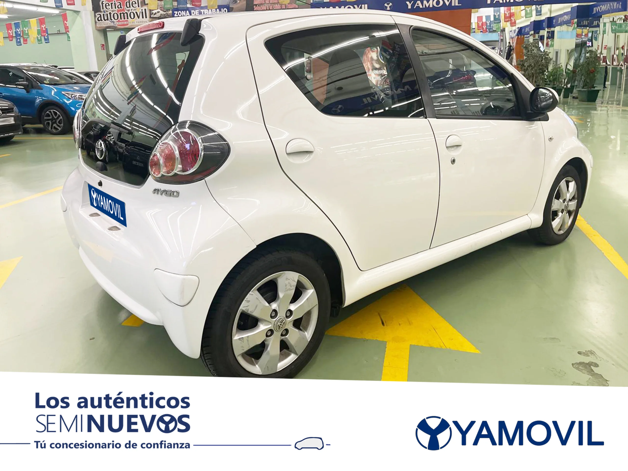Toyota Aygo 1.0 VVT-i Connect 50 kW (68 CV) - Foto 2
