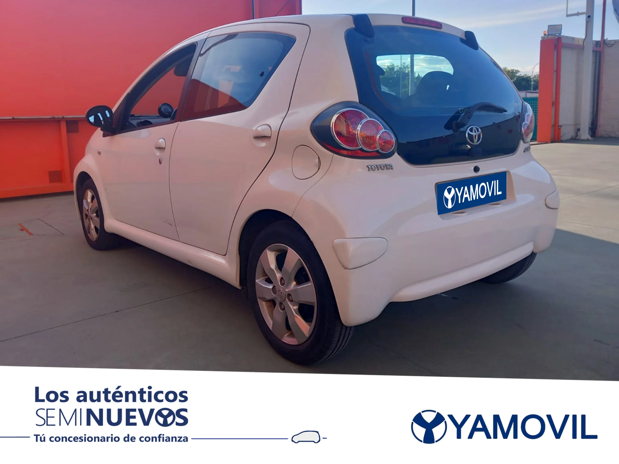 Toyota Aygo 70 City 50 kW (68 CV) - Foto 4