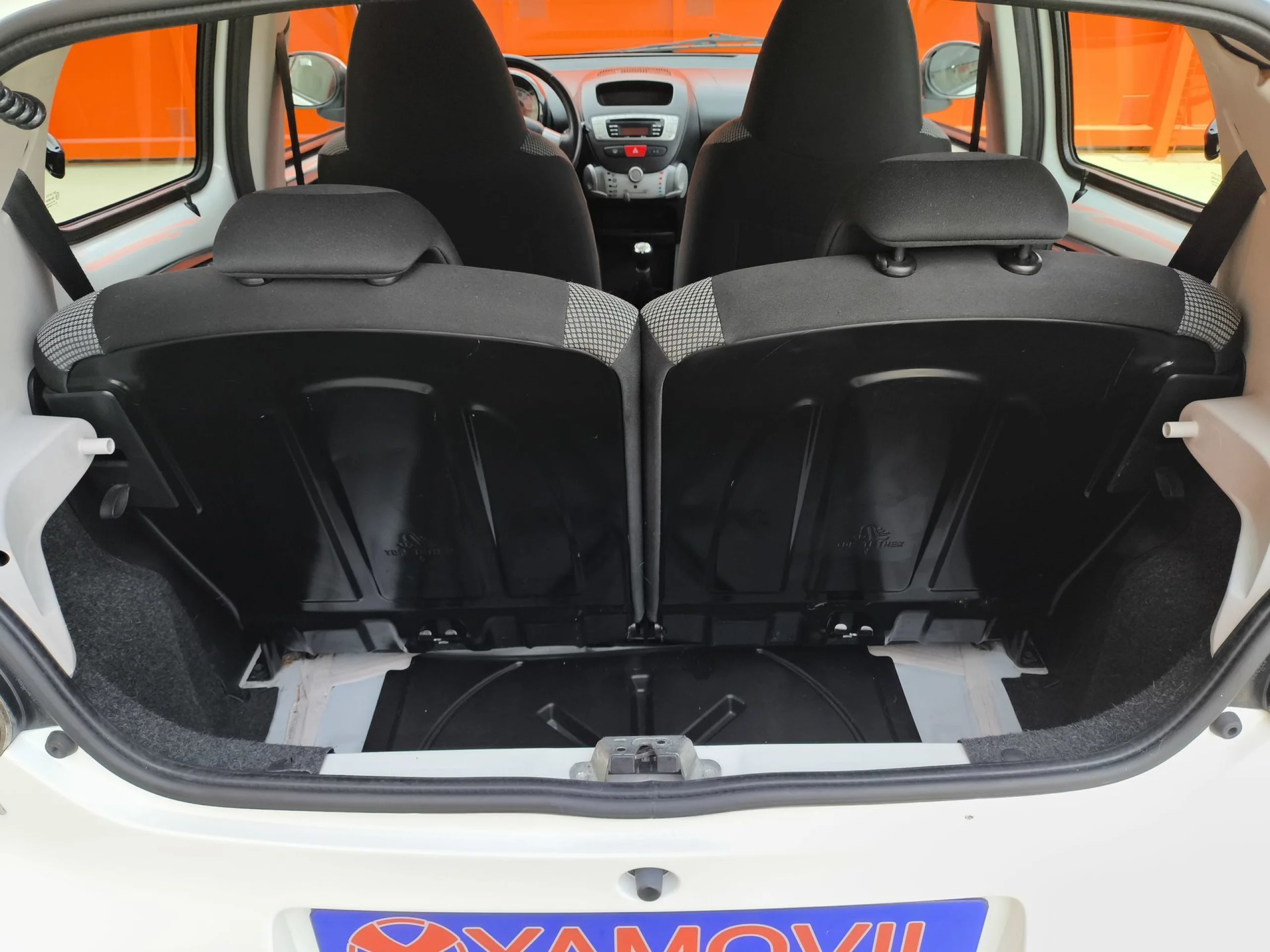 Toyota Aygo 70 City 50 kW (68 CV) - Foto 21