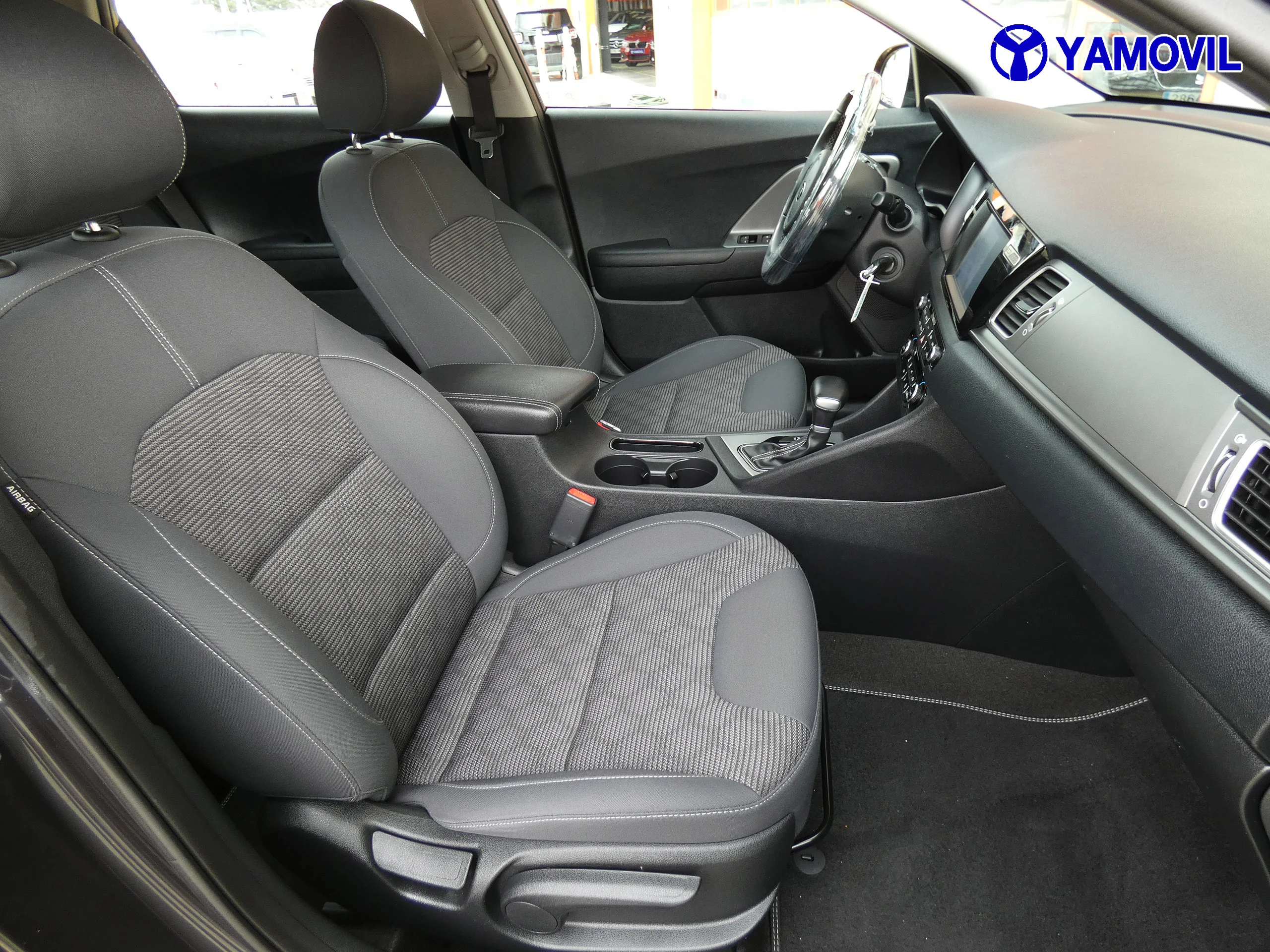Kia Niro 1.6 DRIVER - Foto 18