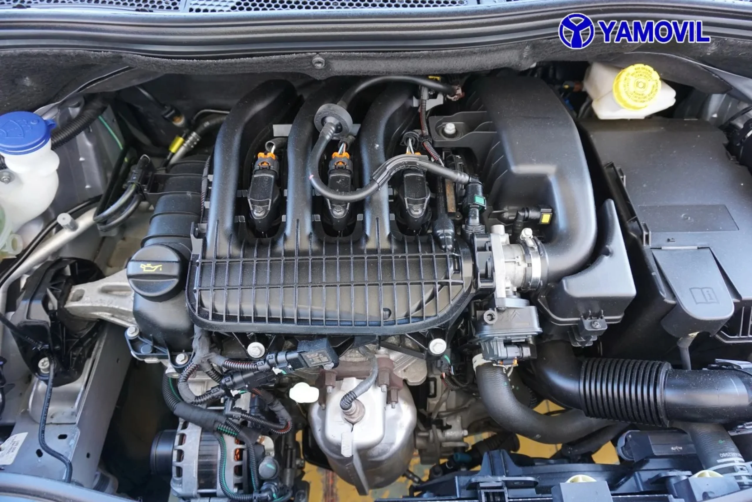 Peugeot 2008 SUV PureTech Signature 60 kW (82 CV) - Foto 8