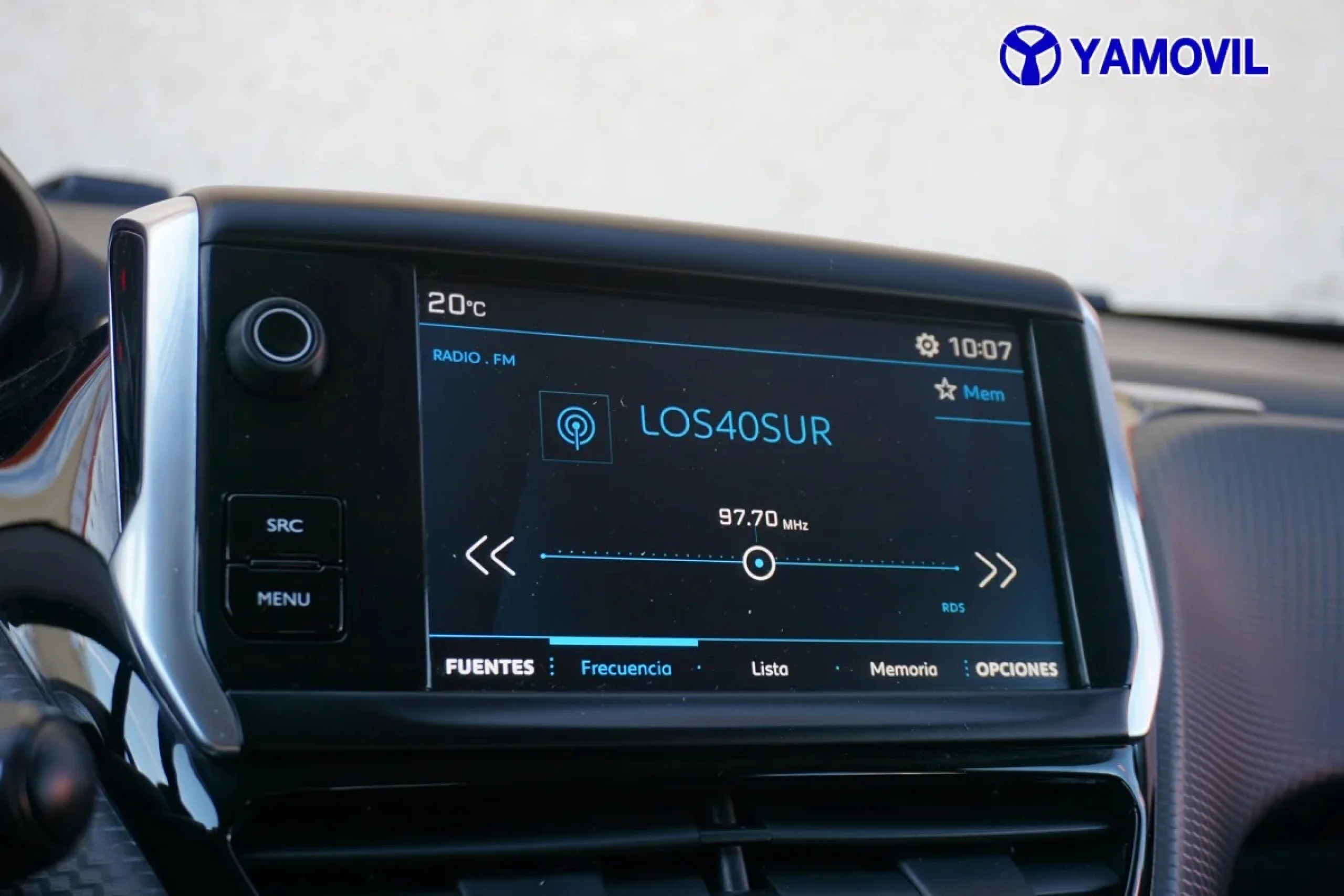 Peugeot 2008 SUV PureTech Signature 60 kW (82 CV) - Foto 24