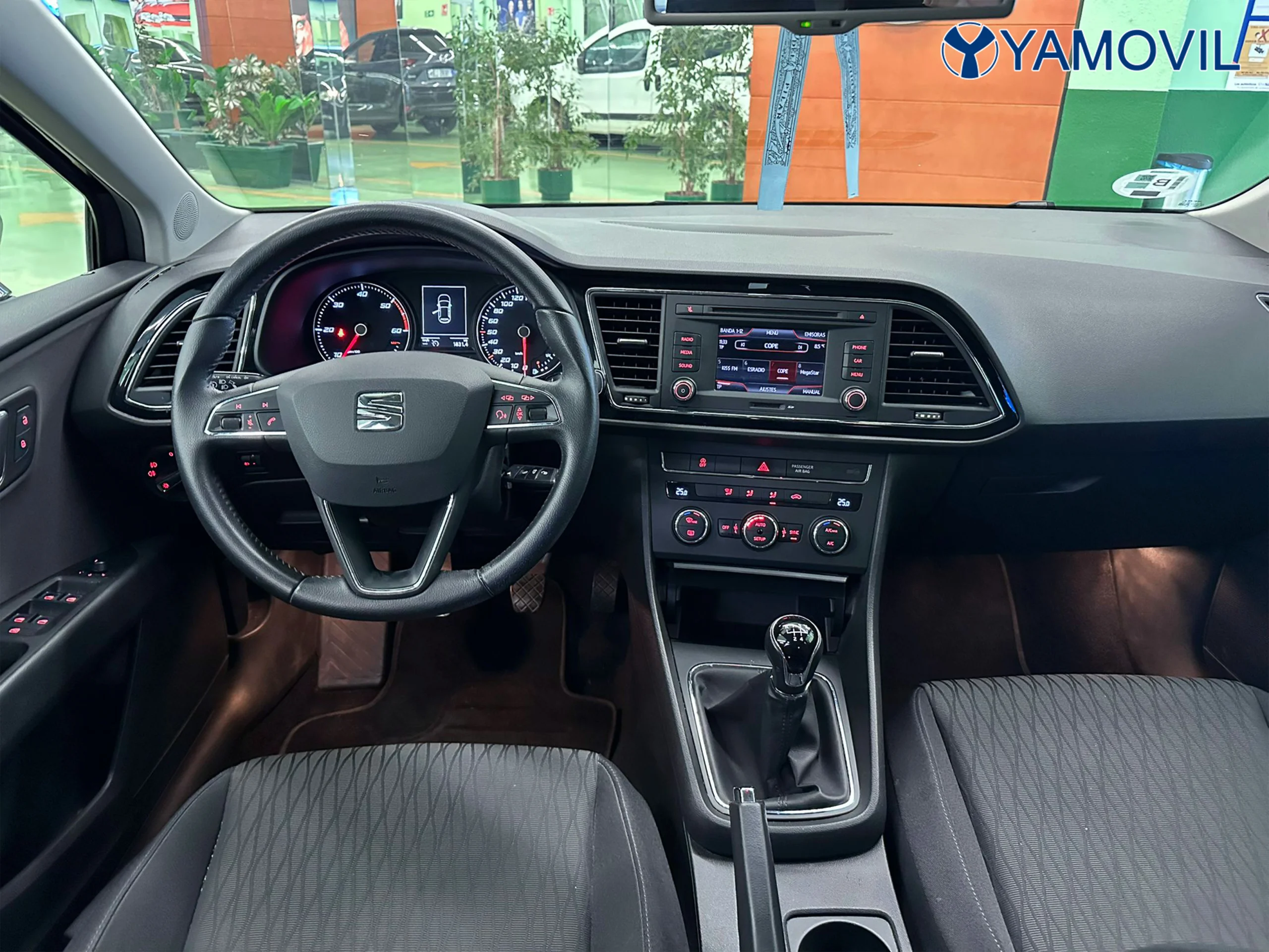 Seat León 1.6 TDI SANDS Style 77 kW (105 CV) - Foto 5