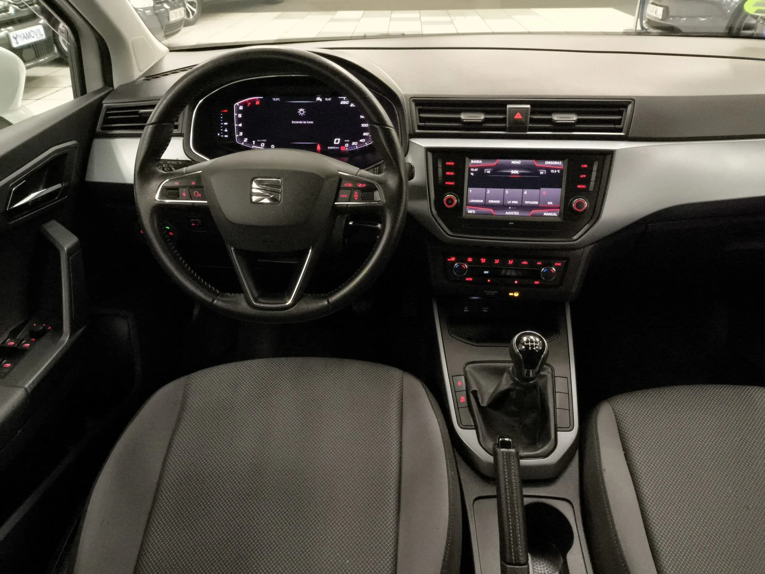 Seat Arona 1.0 TSI Ecomotive SANDS Style Edition 70 kW (95 CV) - Foto 16